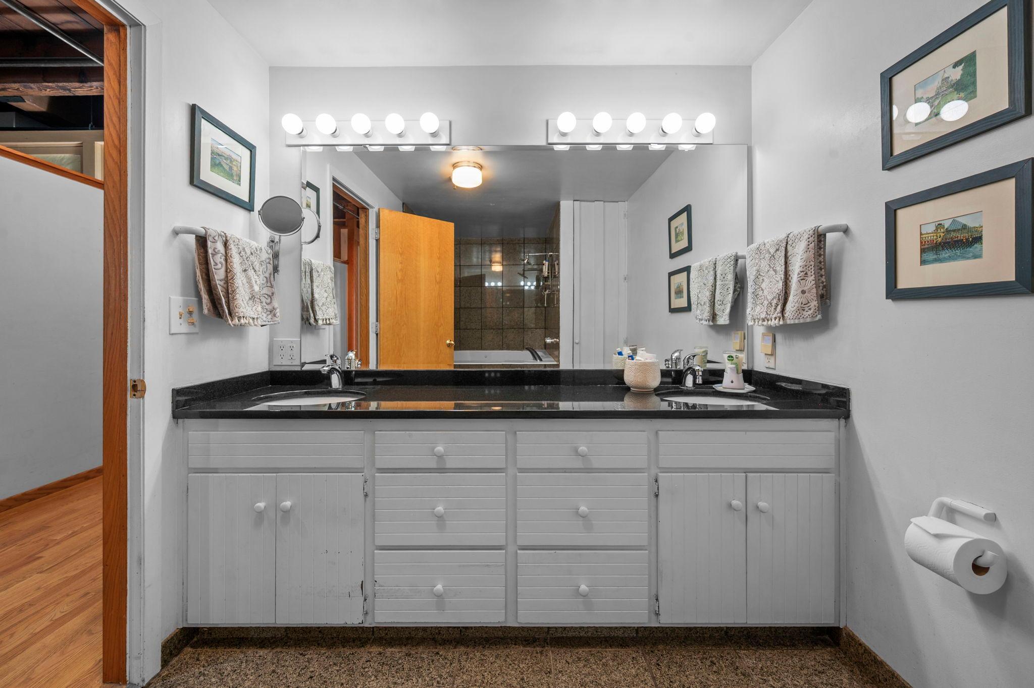 View of Residential at 716 1st Street #534, Minneapolis MN 55401, Minneapolis (63 of 122) - Mike Wilen | Minnesota Team Real Estate