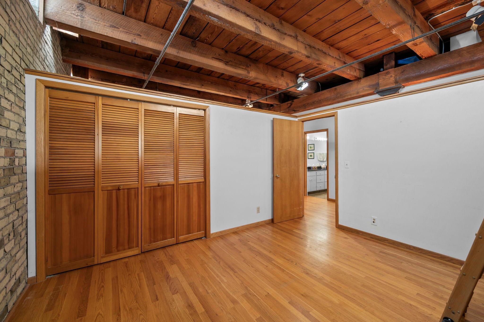 View of Residential at 716 1st Street #534, Minneapolis MN 55401, Minneapolis (61 of 122) - Mike Wilen | Minnesota Team Real Estate