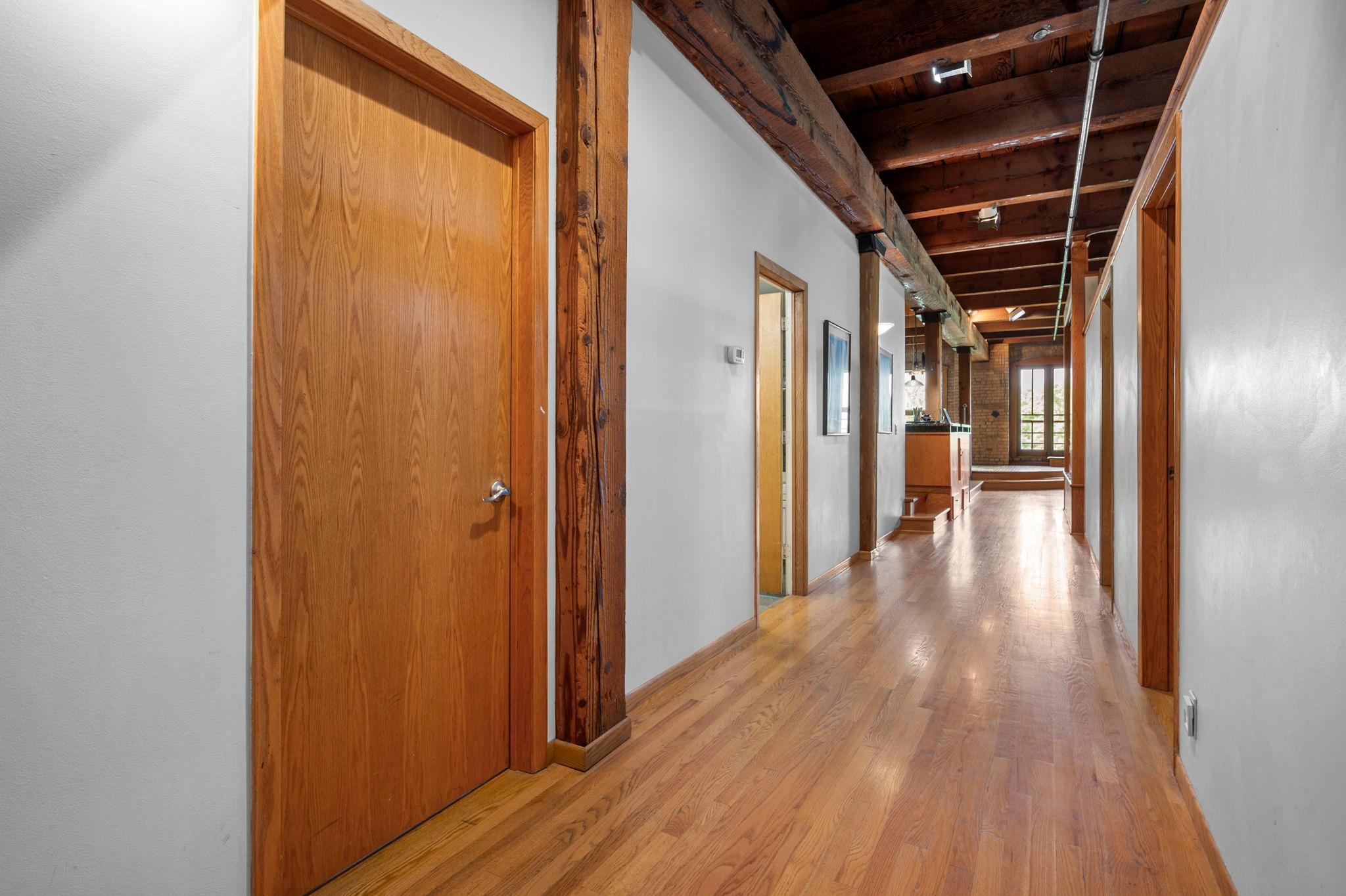 View of Residential at 716 1st Street #534, Minneapolis MN 55401, Minneapolis (53 of 122) - Mike Wilen | Minnesota Team Real Estate