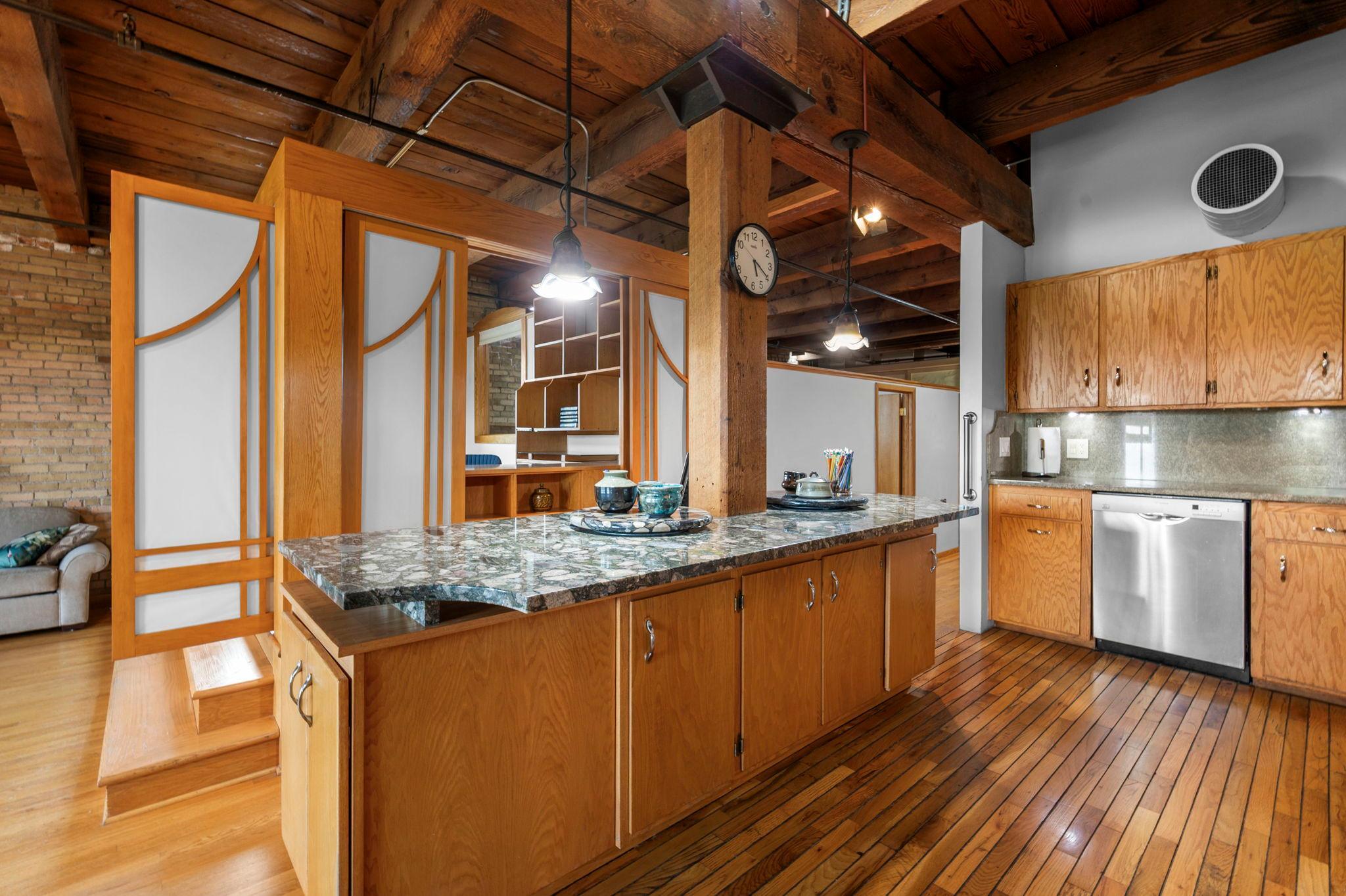 View of Residential at 716 1st Street #534, Minneapolis MN 55401, Minneapolis (38 of 122) - Mike Wilen | Minnesota Team Real Estate