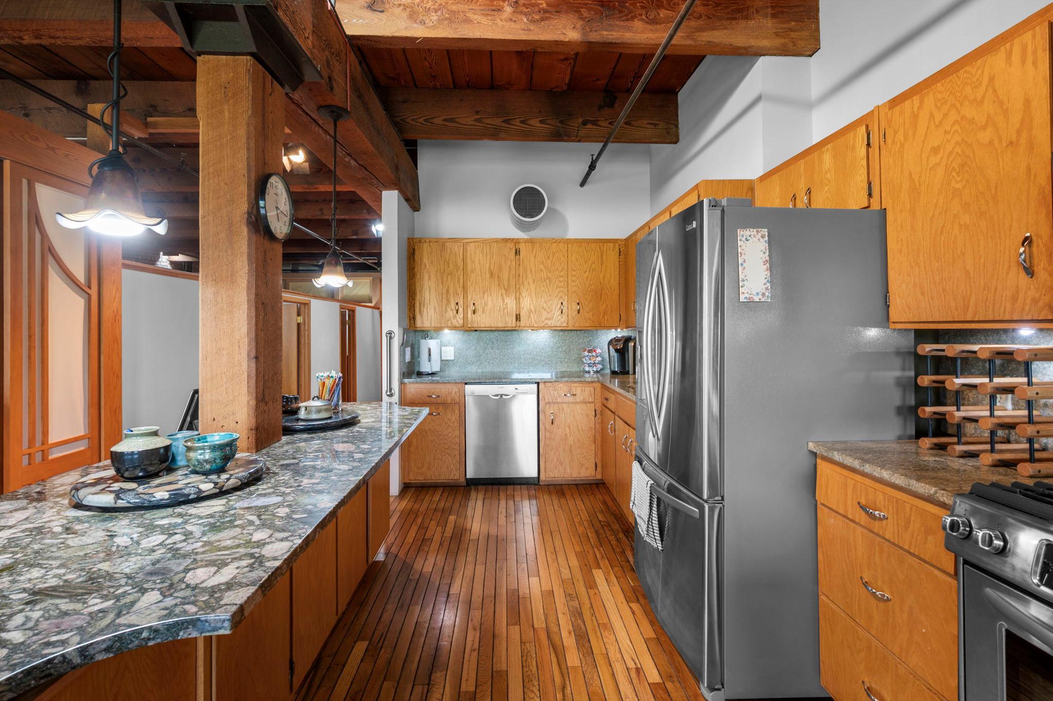 View of Residential at 716 1st Street #534, Minneapolis MN 55401, Minneapolis (37 of 122) - Mike Wilen | Minnesota Team Real Estate