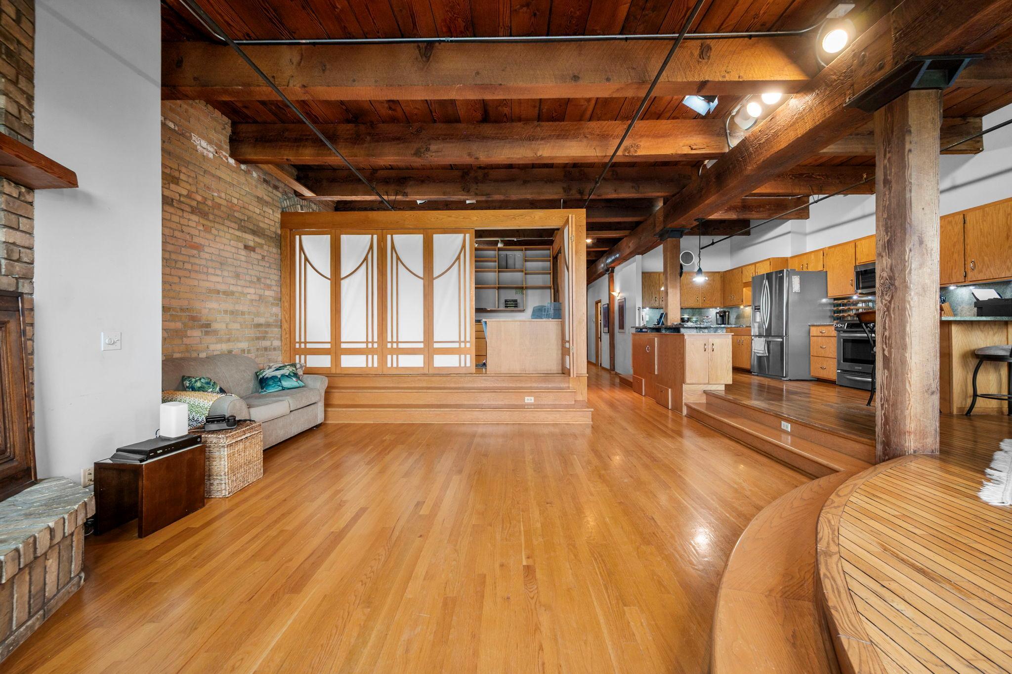 View of Residential at 716 1st Street #534, Minneapolis MN 55401, Minneapolis (23 of 122) - Mike Wilen | Minnesota Team Real Estate