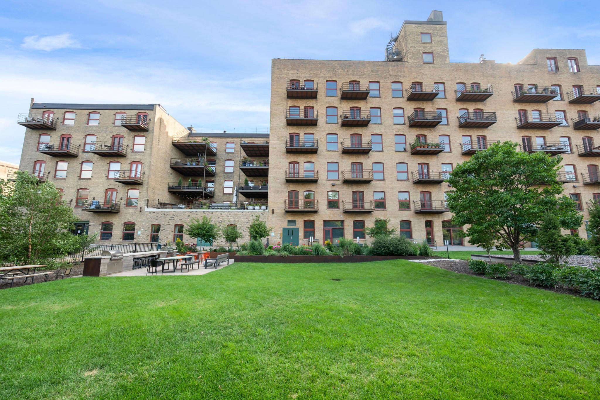 View of Residential at 716 1st Street #534, Minneapolis MN 55401, Minneapolis (8 of 122) - Mike Wilen | Minnesota Team Real Estate