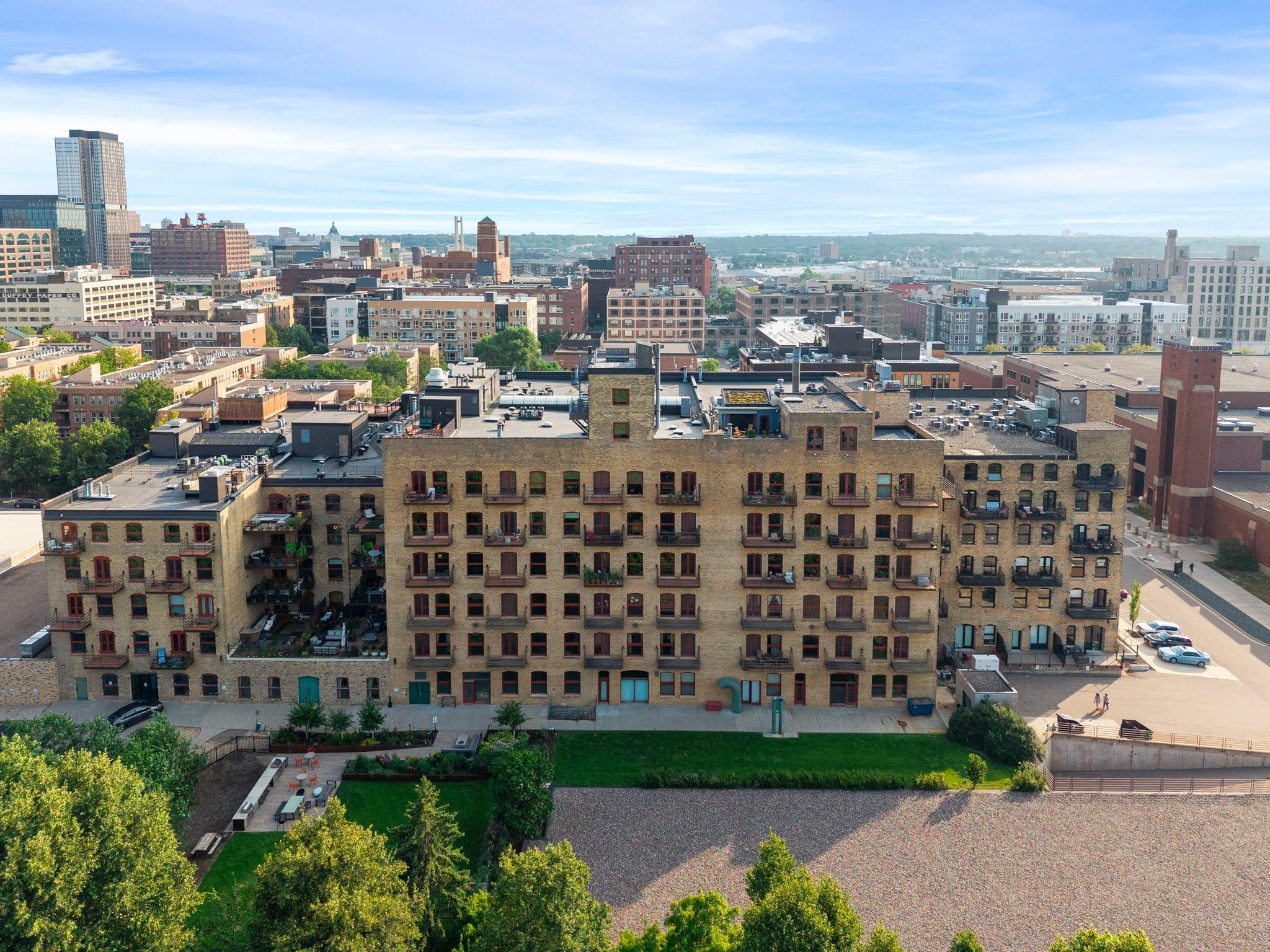 View of Residential at 716 1st Street #534, Minneapolis MN 55401, Minneapolis (3 of 122) - Mike Wilen | Minnesota Team Real Estate