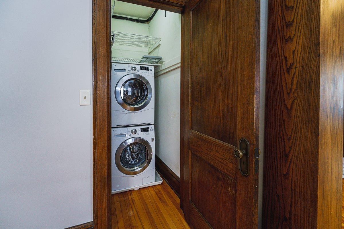 View of Residential at 2895 James Avenue #4, Minneapolis MN 55408, Minneapolis (18 of 47) - Mike Wilen | Minnesota Team Real Estate