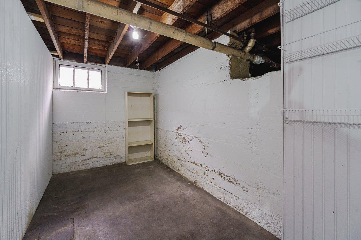 View of Residential at 2895 James Avenue #4, Minneapolis MN 55408, Minneapolis (44 of 47) - Mike Wilen | Minnesota Team Real Estate