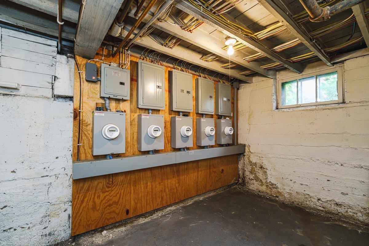 View of Residential at 2895 James Avenue #4, Minneapolis MN 55408, Minneapolis (45 of 47) - Mike Wilen | Minnesota Team Real Estate