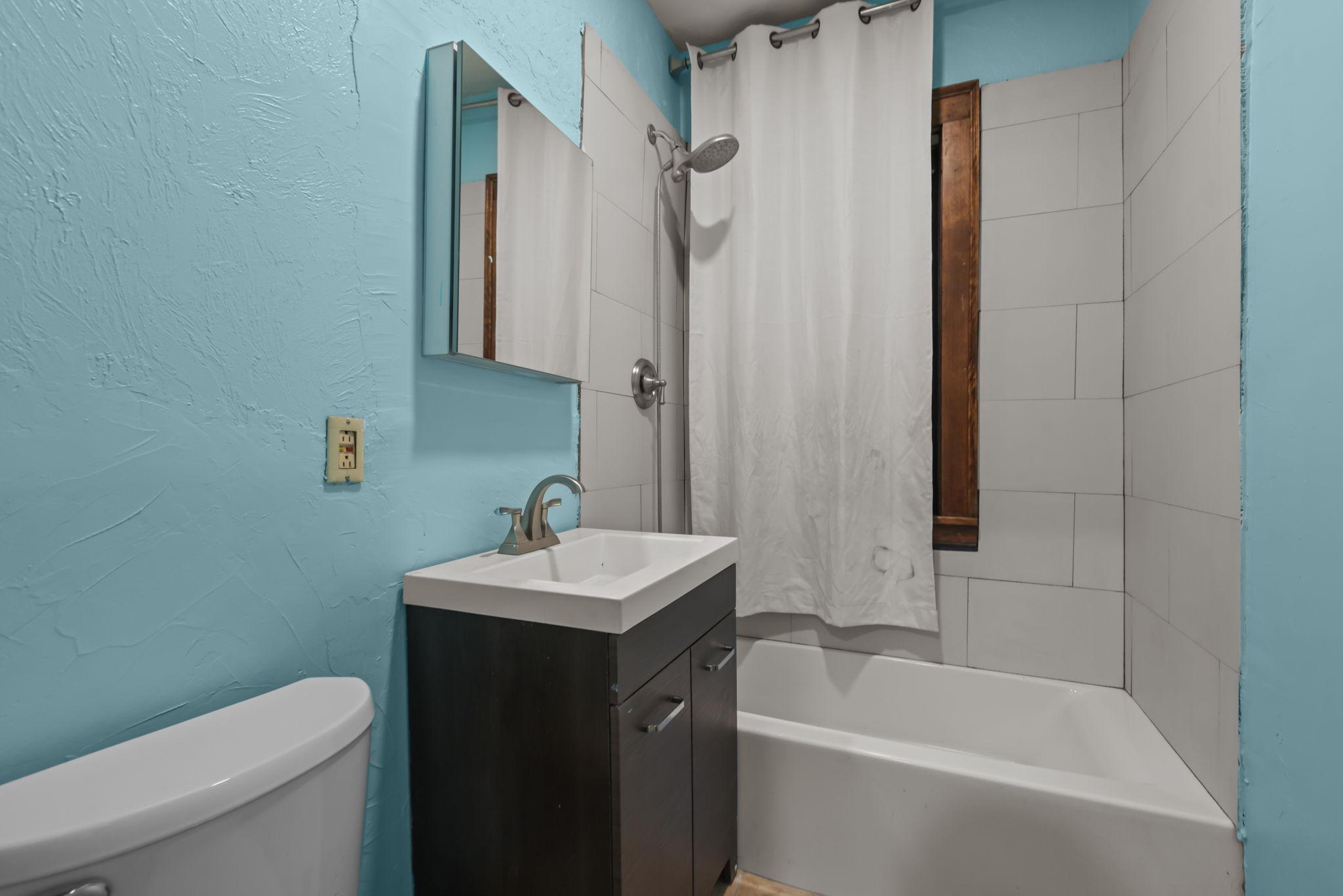 View of Residential at 1204 Harmon Place #4, Minneapolis MN 55403, Minneapolis (20 of 27) - Mike Wilen | Minnesota Team Real Estate