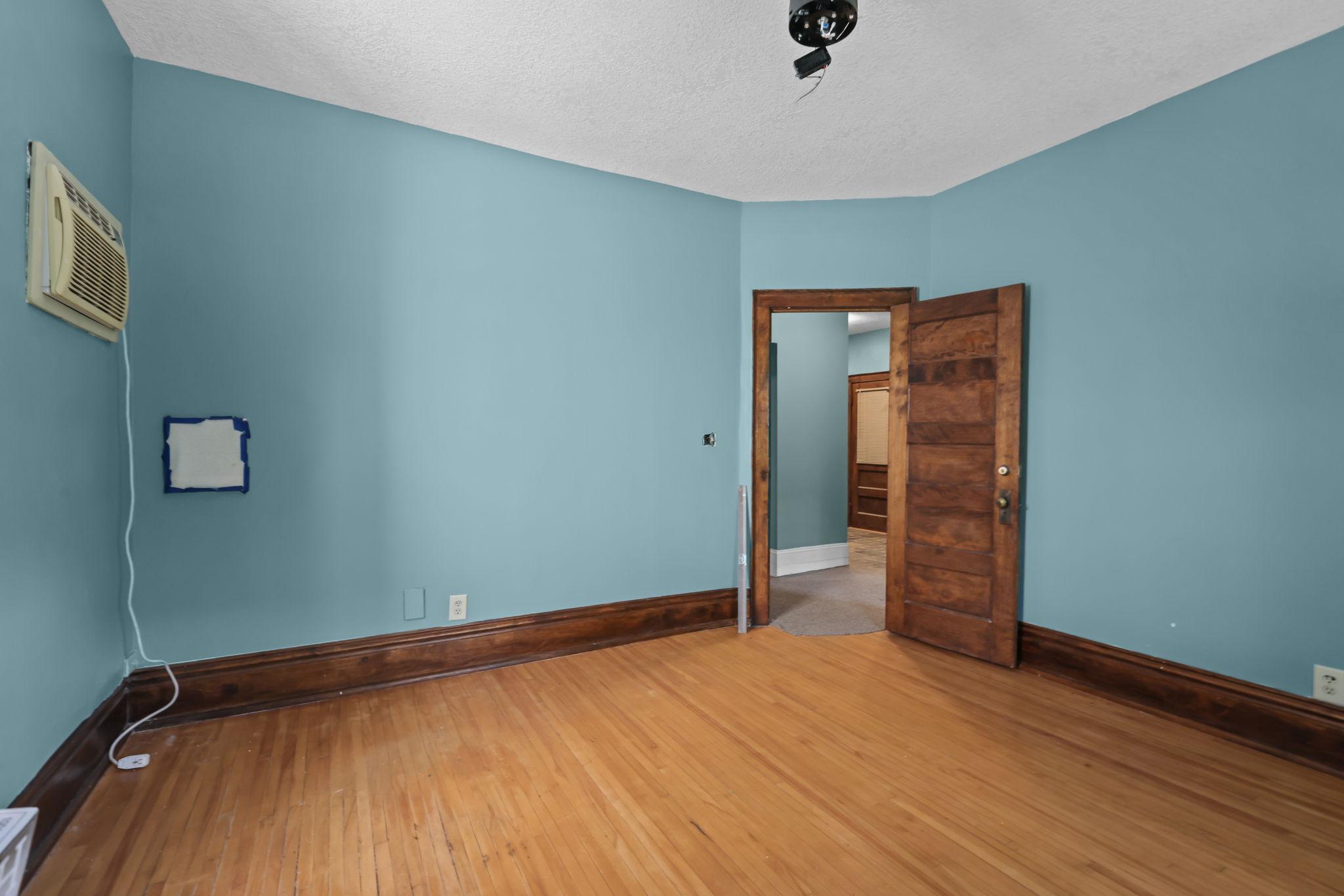 View of Residential at 1204 Harmon Place #4, Minneapolis MN 55403, Minneapolis (13 of 27) - Mike Wilen | Minnesota Team Real Estate