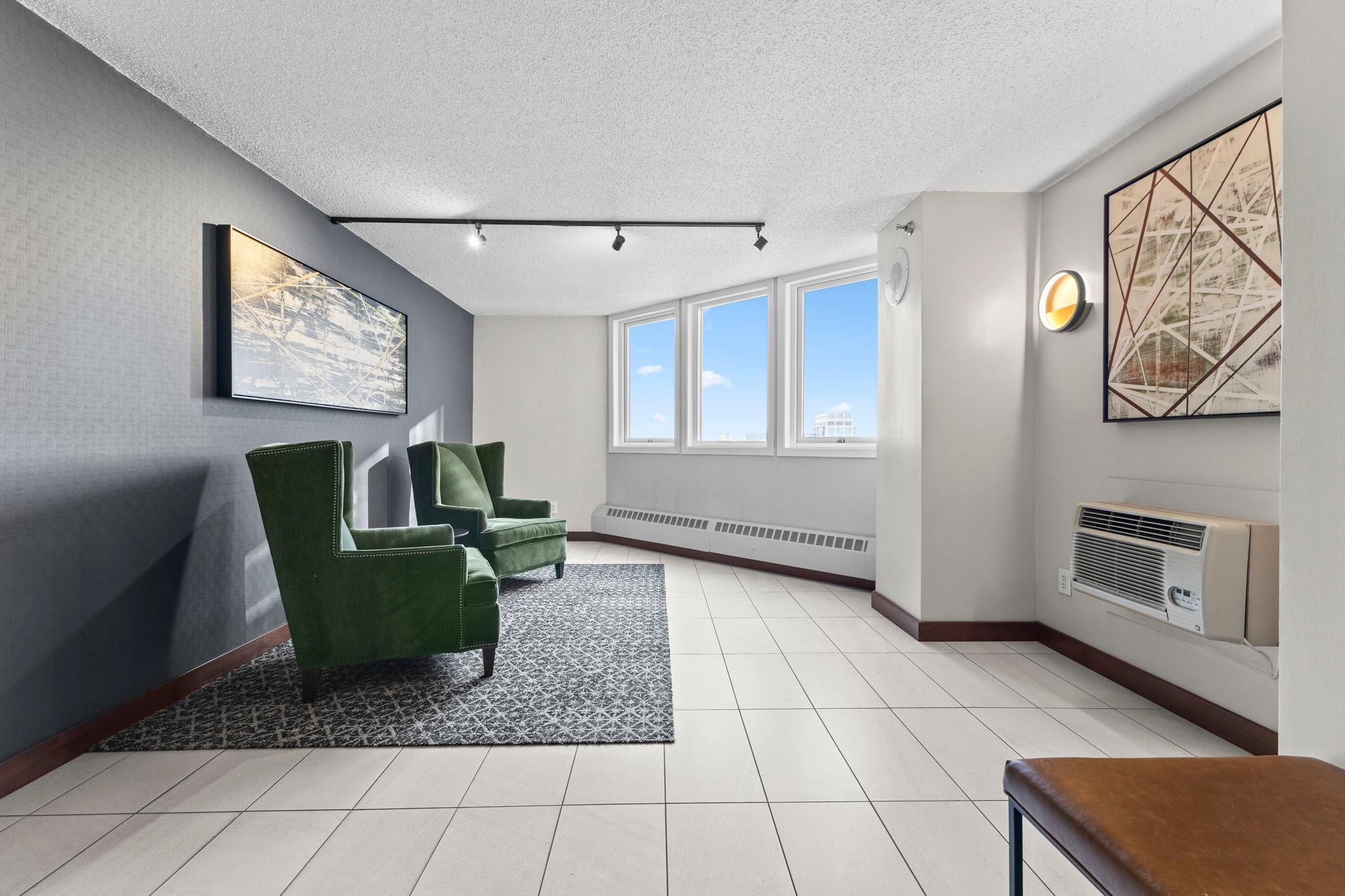 View of Residential at 433 7th Street #2126, Minneapolis MN 55415, Minneapolis (22 of 38) - Mike Wilen | Minnesota Team Real Estate