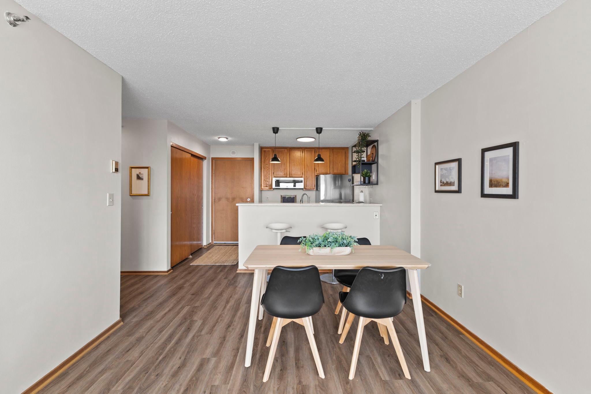 View of Residential at 433 7th Street #2126, Minneapolis MN 55415, Minneapolis (7 of 38) - Mike Wilen | Minnesota Team Real Estate
