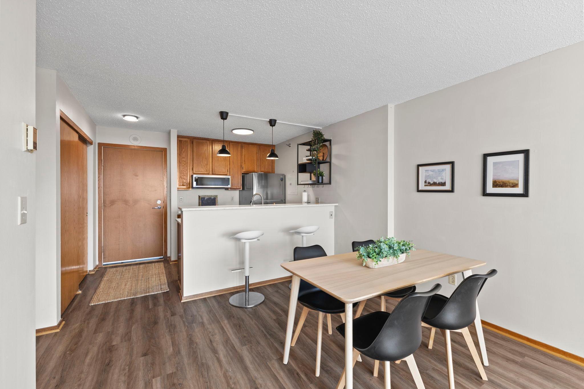View of Residential at 433 7th Street #2126, Minneapolis MN 55415, Minneapolis (6 of 38) - Mike Wilen | Minnesota Team Real Estate