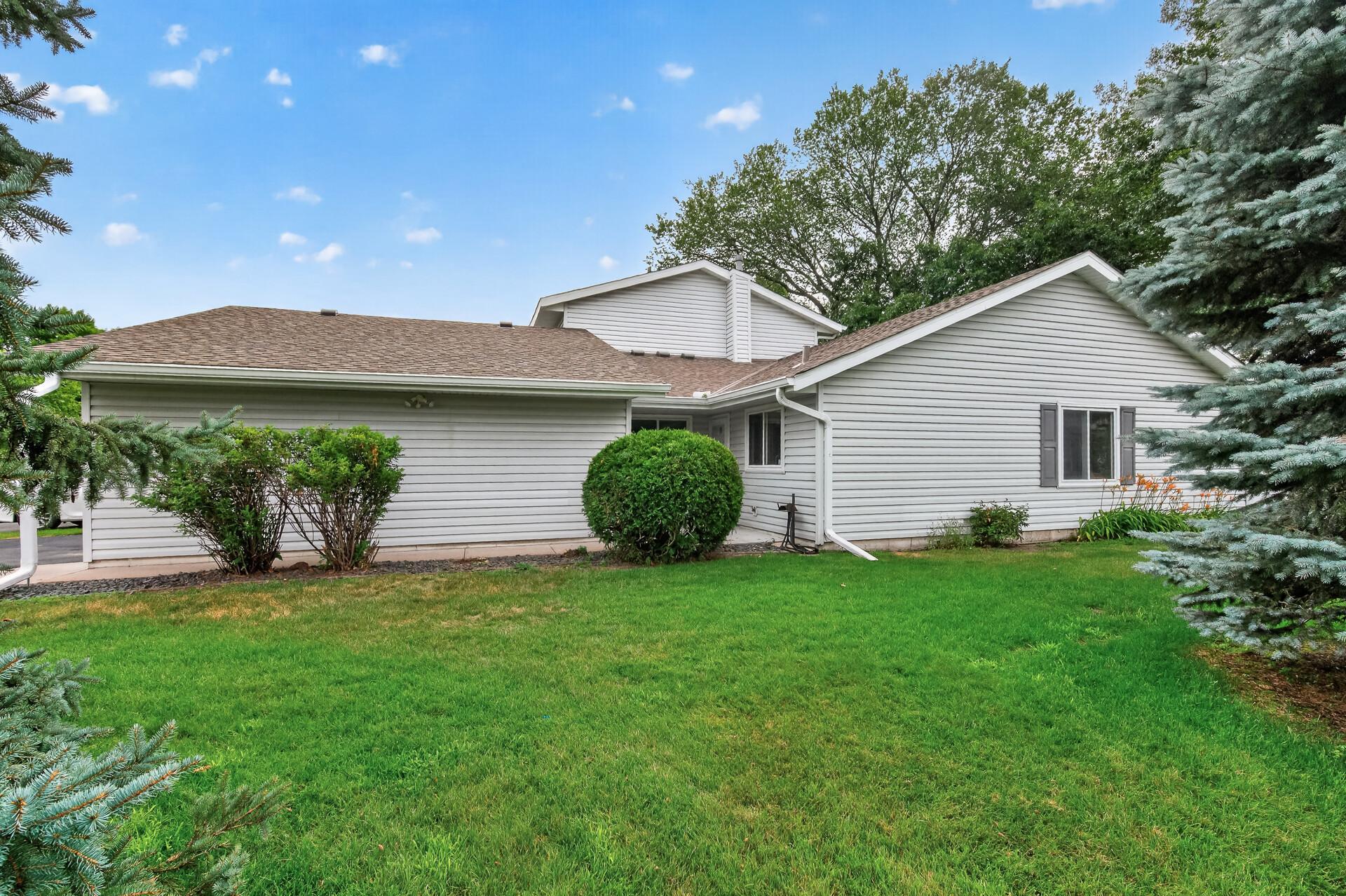 View of Residential at 422 95th Lane, Blaine MN 55434, Blaine (30 of 32) - Mike Wilen | Minnesota Team Real Estate