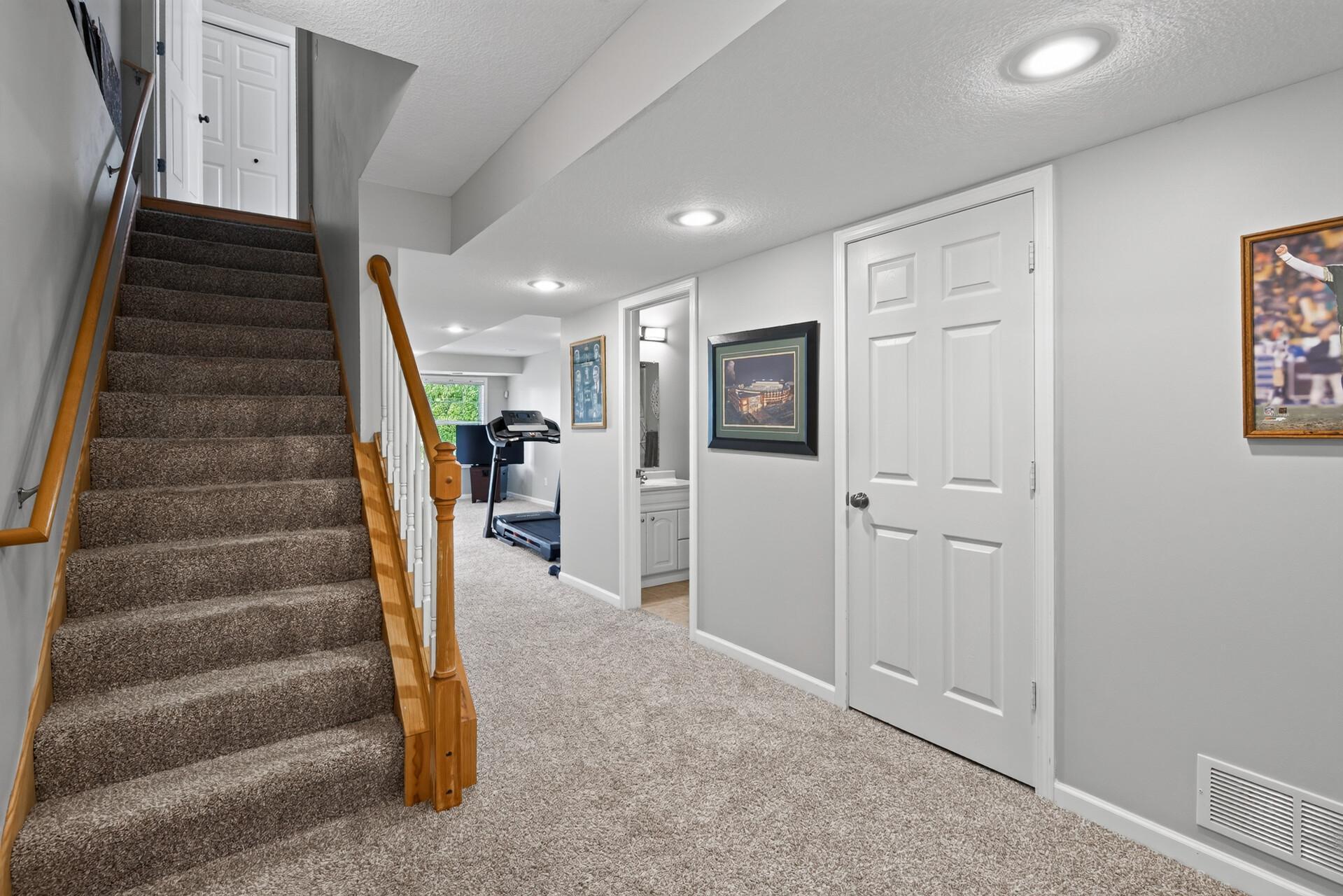 View of Residential at 5345 Empire Lane, Plymouth MN 55446, Plymouth (21 of 31) - Mike Wilen | Minnesota Team Real Estate
