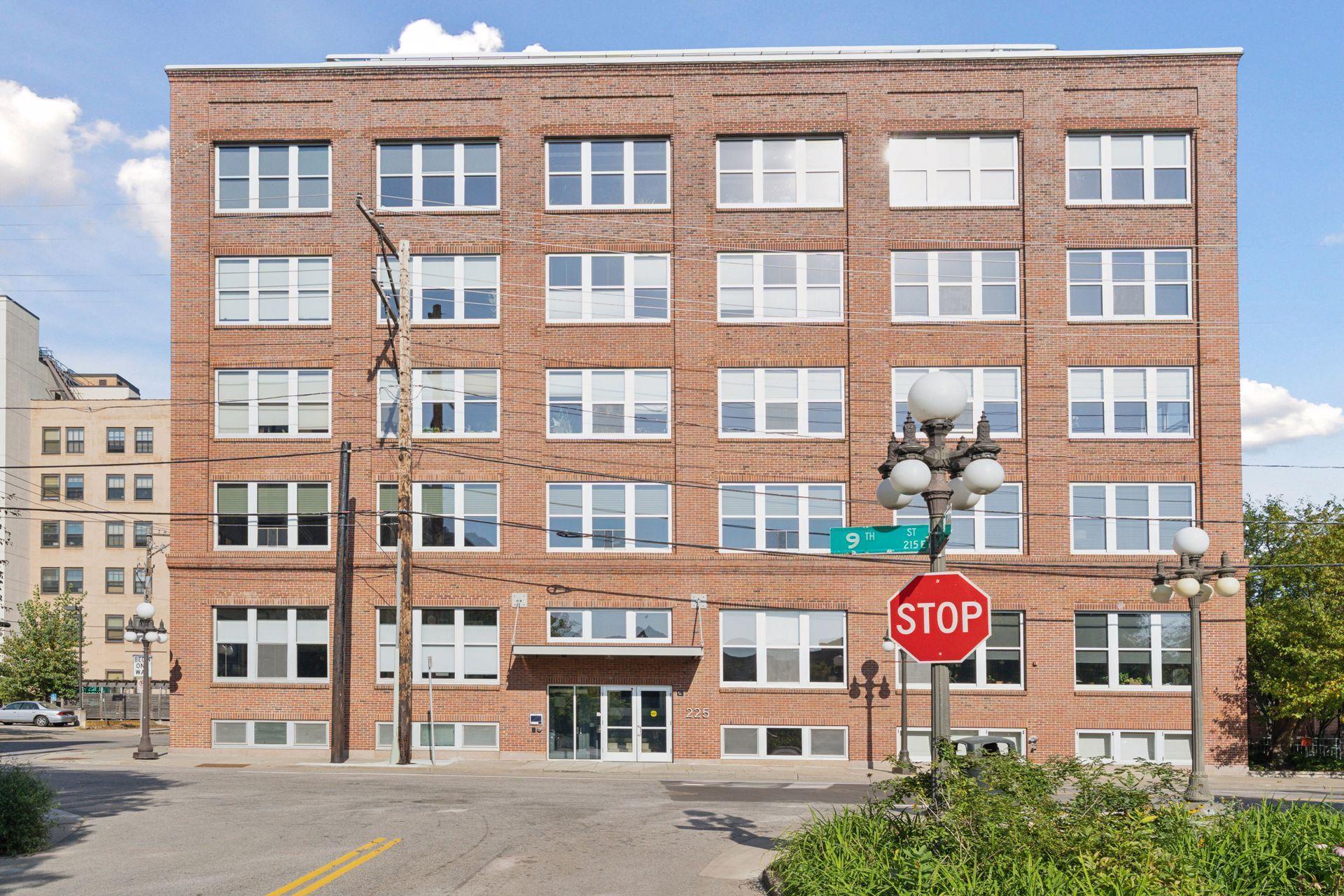 View of Residential at 225 9th Street #304, Saint Paul MN 55101, Saint Paul (3 of 69) - Mike Wilen | Minnesota Team Real Estate