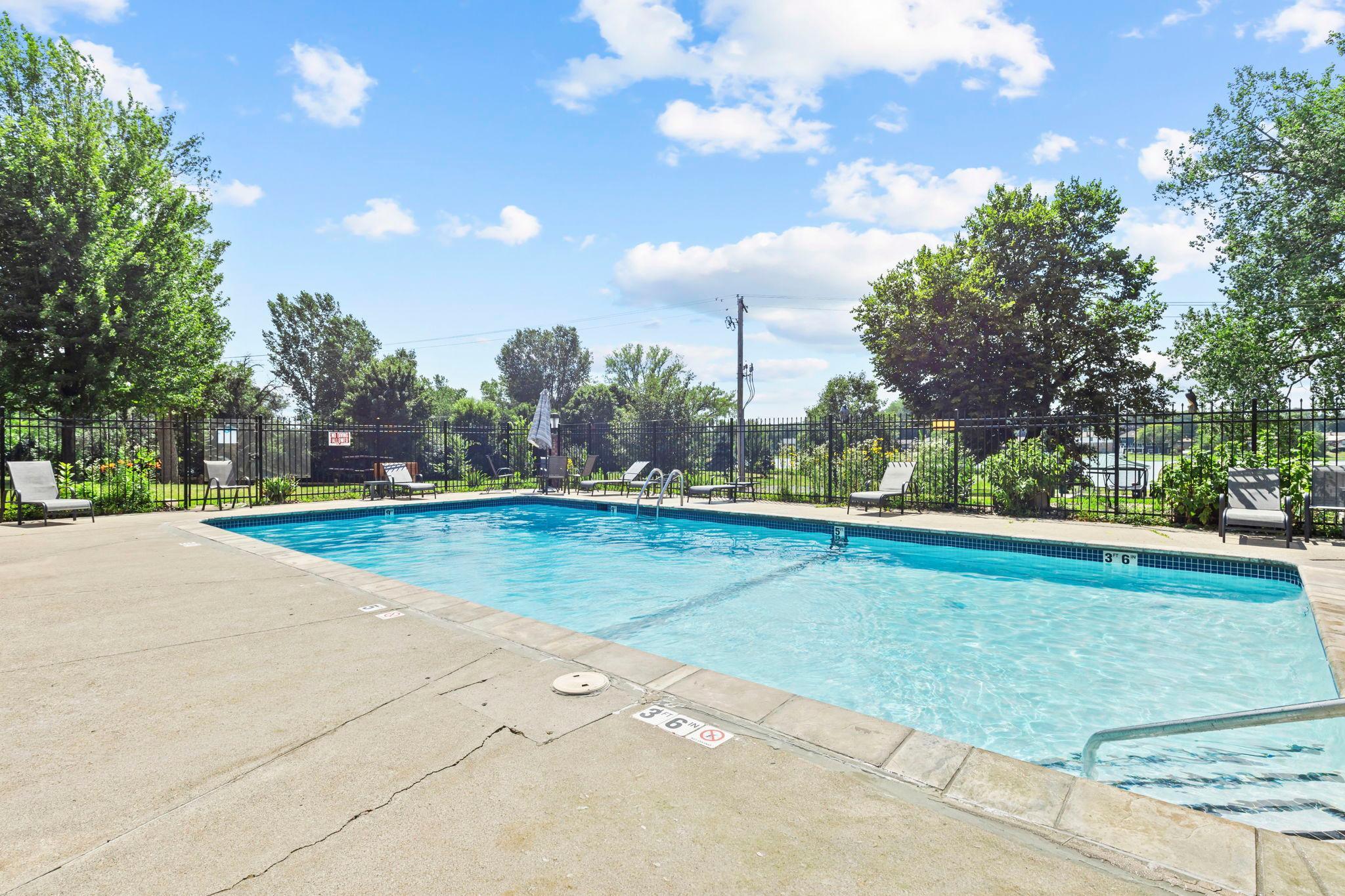 View of Residential at 4201 Lakeside Avenue #214, Brooklyn Center MN 55429, Brooklyn Center (22 of 24) - Mike Wilen | Minnesota Team Real Estate