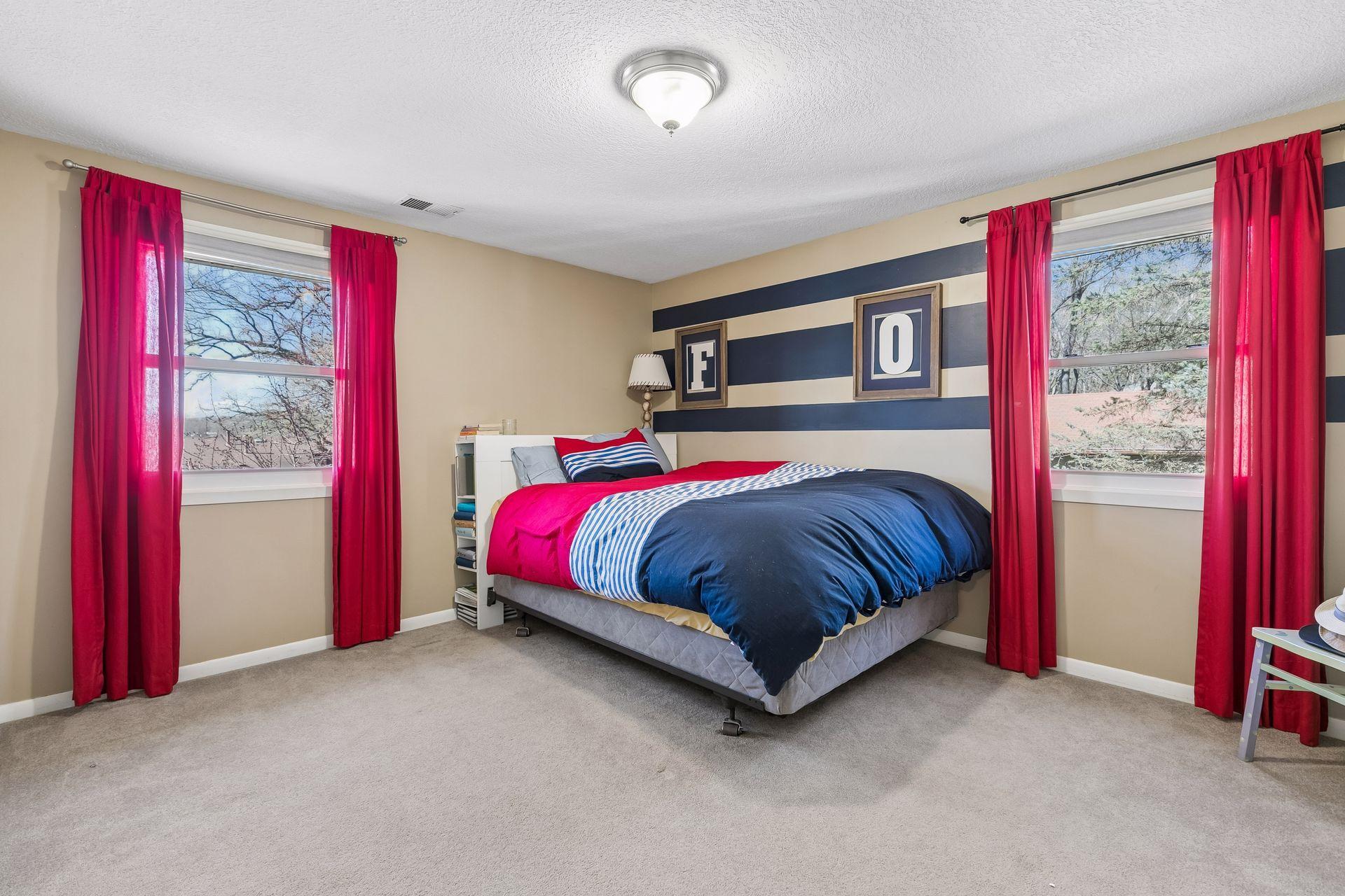 View of Residential at 1212 Balsam Trail, Eagan MN 55123, Eagan (25 of 42) - Mike Wilen | Minnesota Team Real Estate