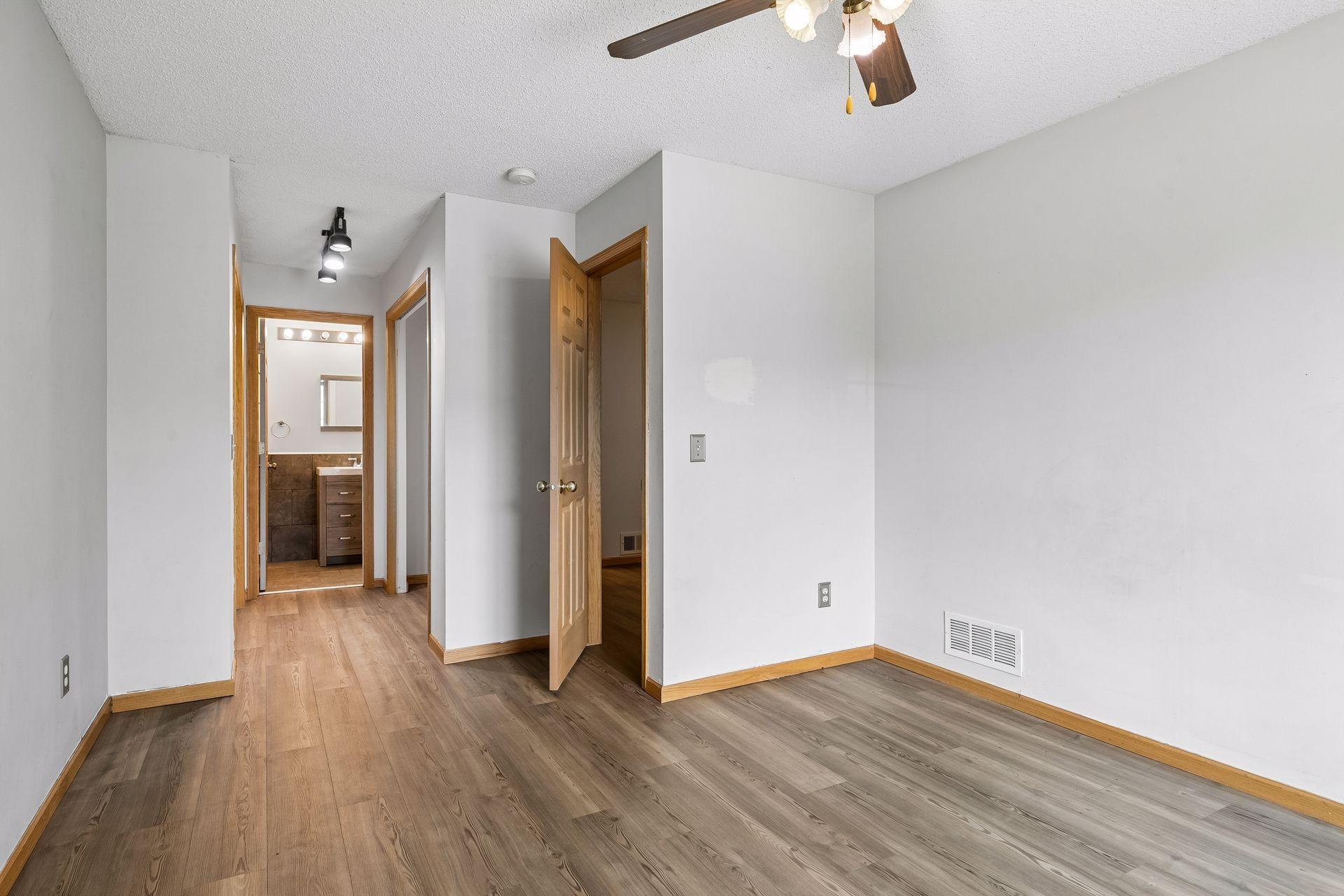 View of Residential at 5216 207th Street, Forest Lake MN 55025, Forest Lake (29 of 36) - Mike Wilen | Minnesota Team Real Estate