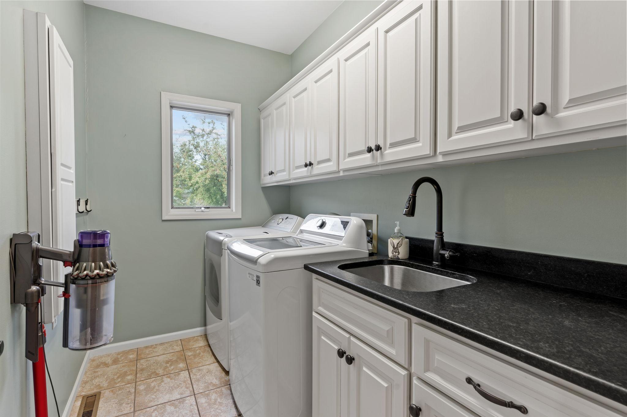 View of Residential at 4700 McDonald Dr Place, Stillwater MN 55082, Stillwater (24 of 59) - Mike Wilen | Minnesota Team Real Estate