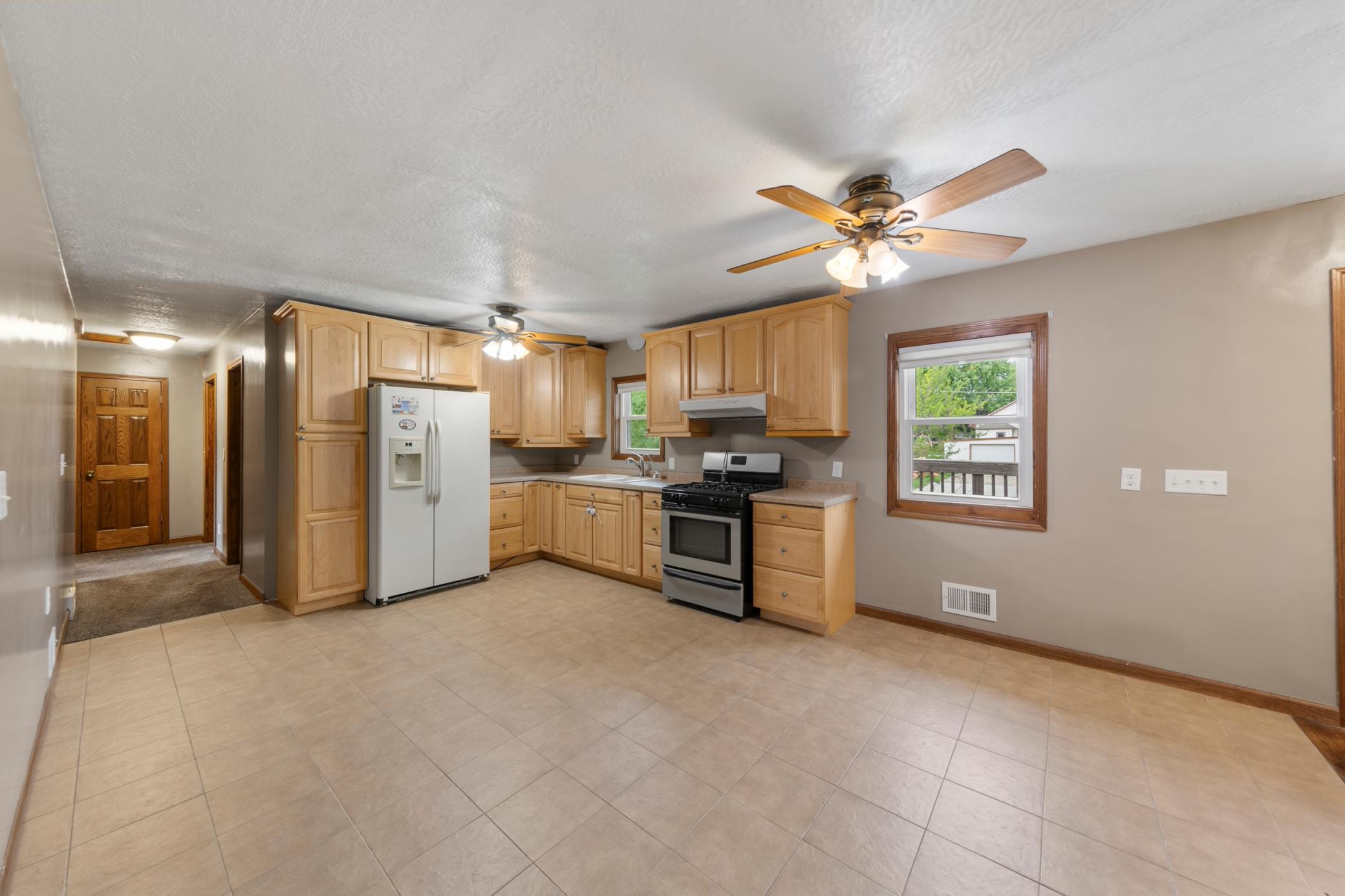 View of Residential at 616 1st Street, Montgomery MN 56069, Montgomery (20 of 58) - Mike Wilen | Minnesota Team Real Estate