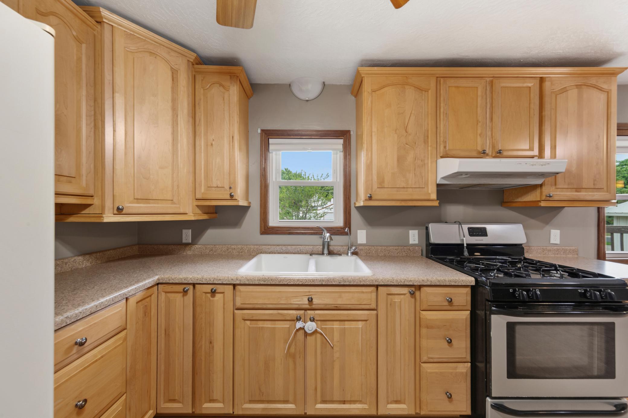 View of Residential at 616 1st Street, Montgomery MN 56069, Montgomery (17 of 58) - Mike Wilen | Minnesota Team Real Estate
