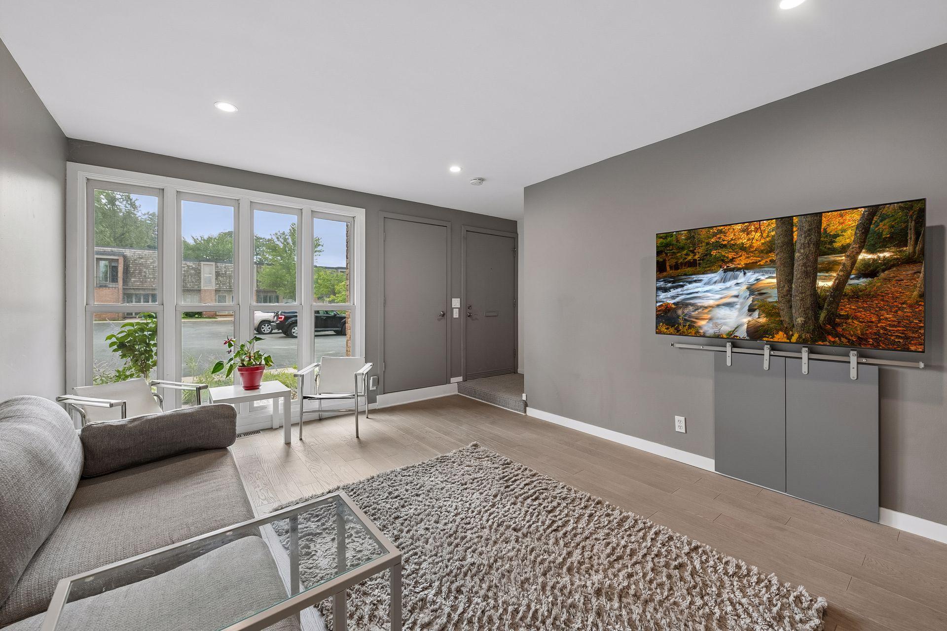 View of Residential at 6427 Barrie Road, Edina MN 55435, Edina (8 of 28) - Mike Wilen | Minnesota Team Real Estate