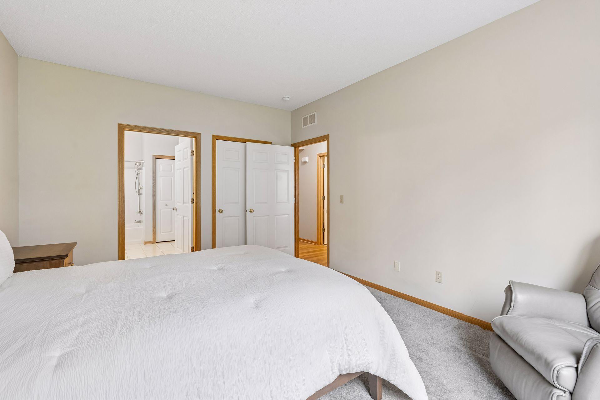 View of Residential at 3873 Lawndale Lane, Plymouth MN 55446, Plymouth (23 of 32) - Mike Wilen | Minnesota Team Real Estate