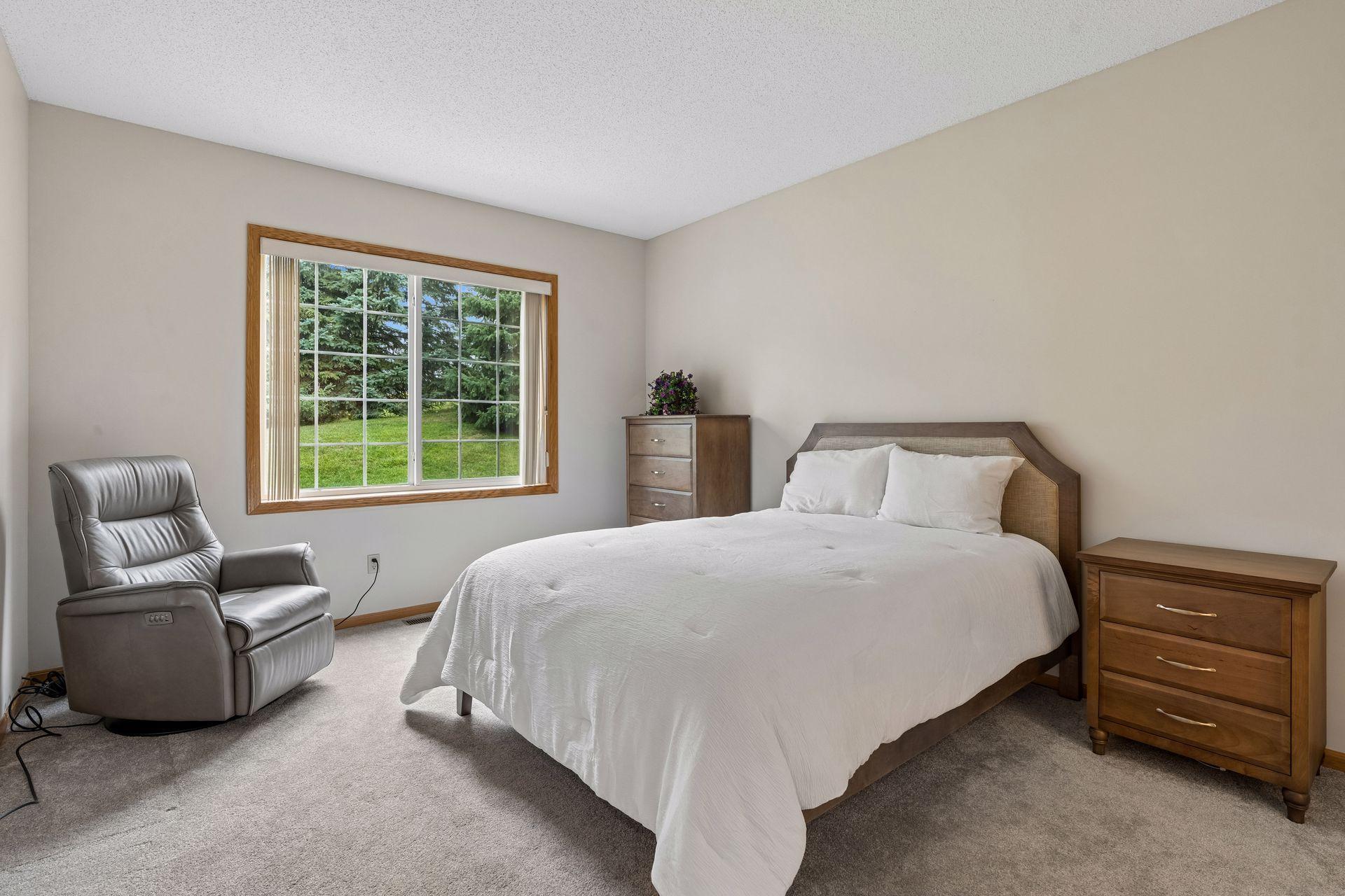 View of Residential at 3873 Lawndale Lane, Plymouth MN 55446, Plymouth (22 of 32) - Mike Wilen | Minnesota Team Real Estate