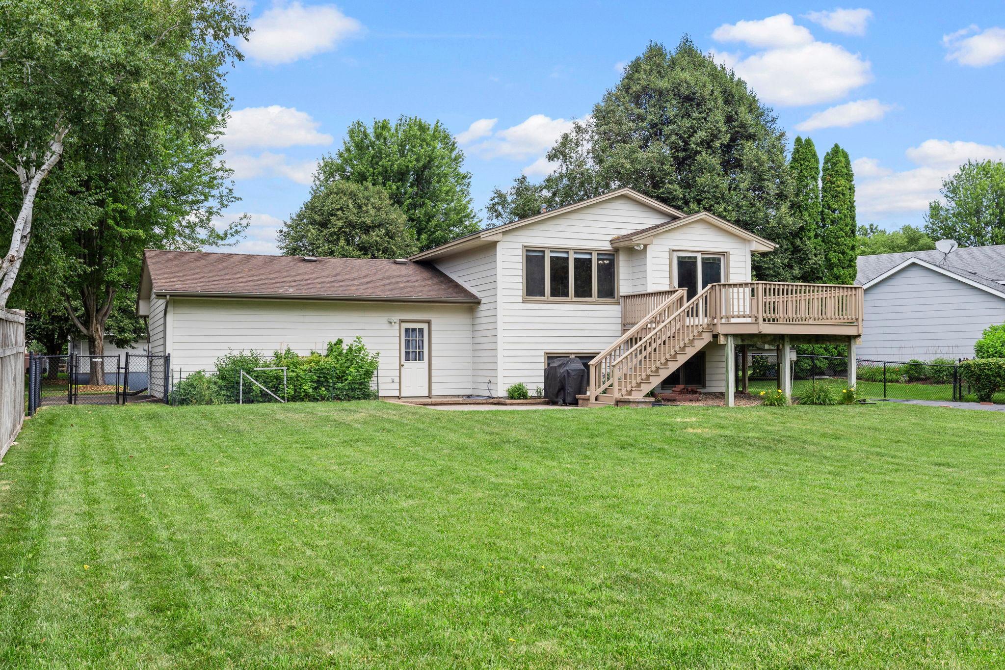 View of Residential at 14366 Europa Avenue, Apple Valley MN 55124, Apple Valley (54 of 69) - Mike Wilen | Minnesota Team Real Estate