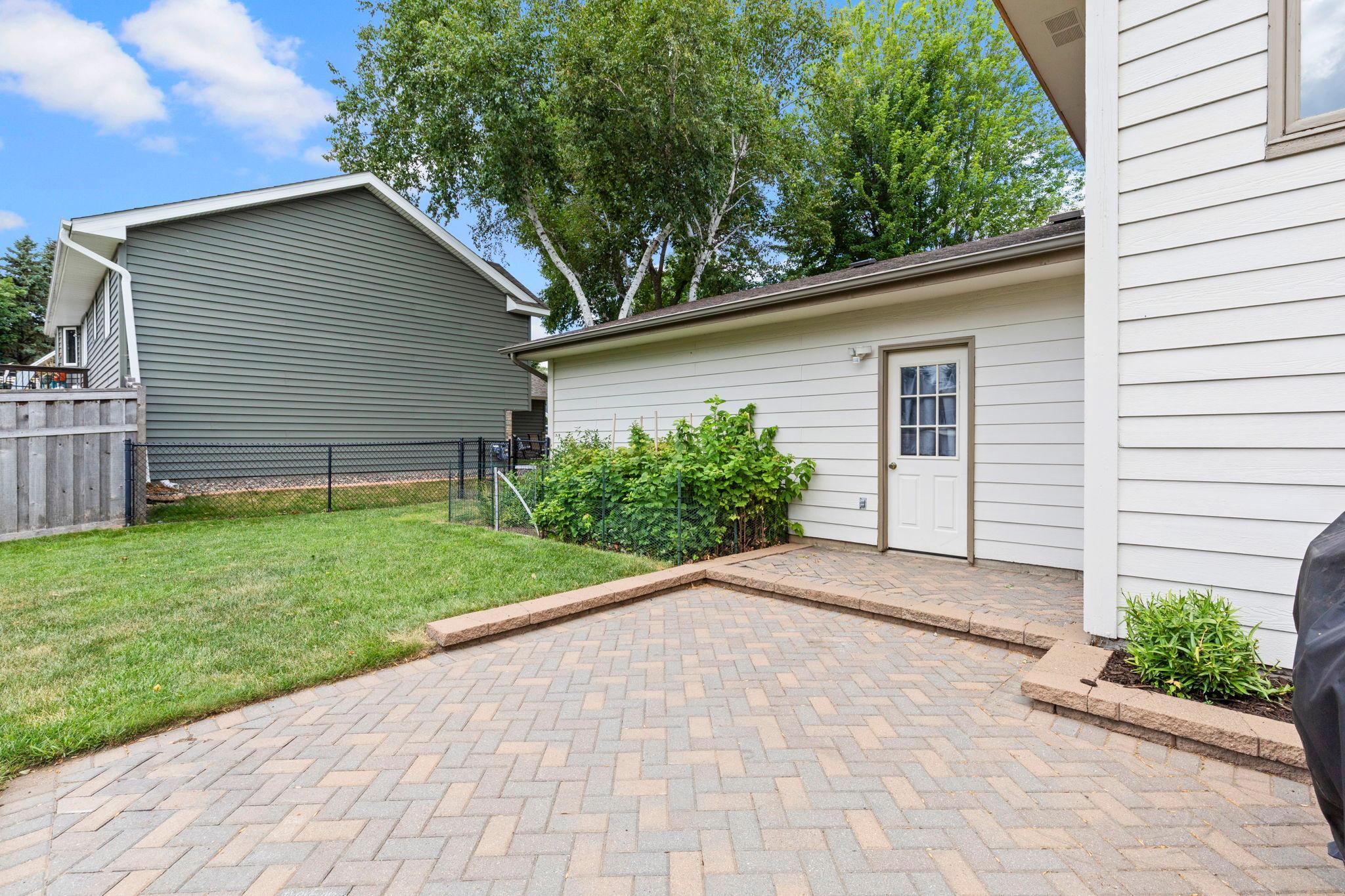 View of Residential at 14366 Europa Avenue, Apple Valley MN 55124, Apple Valley (53 of 69) - Mike Wilen | Minnesota Team Real Estate