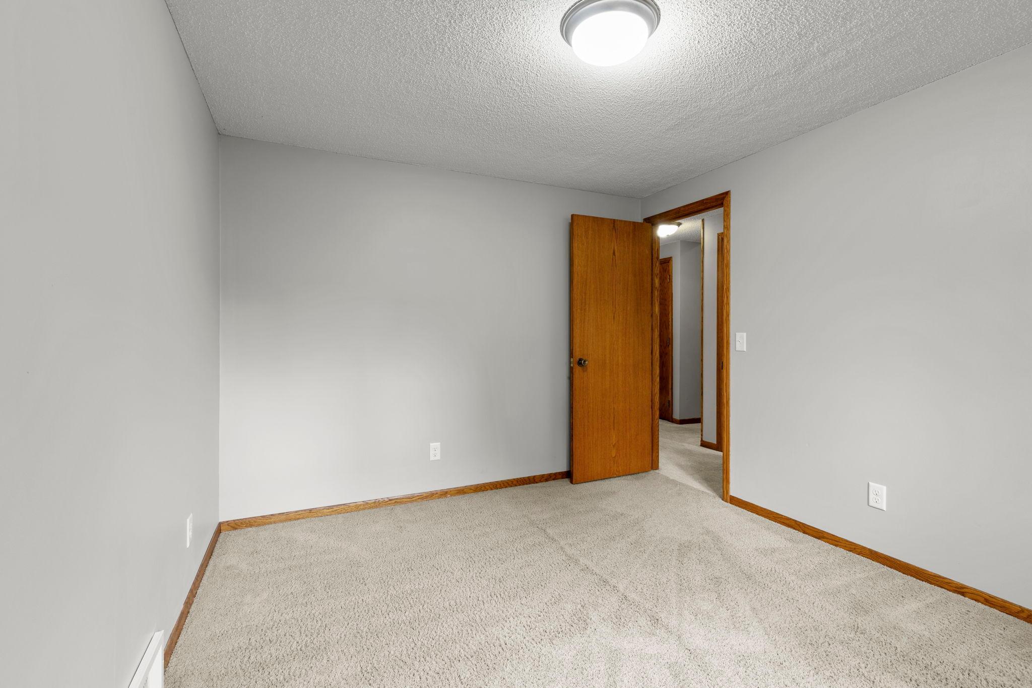 View of Residential at 14366 Europa Avenue, Apple Valley MN 55124, Apple Valley (41 of 69) - Mike Wilen | Minnesota Team Real Estate