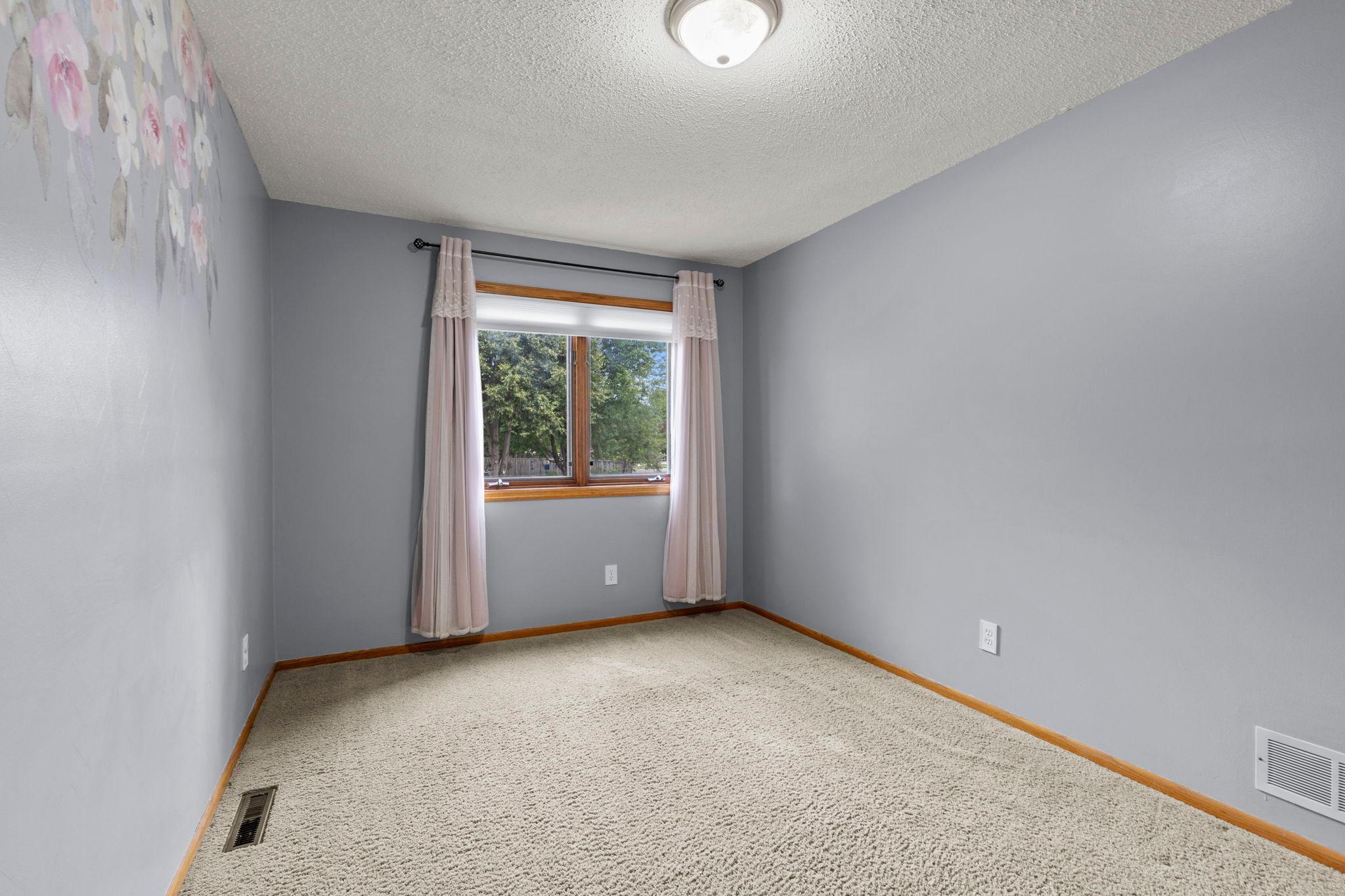 View of Residential at 14366 Europa Avenue, Apple Valley MN 55124, Apple Valley (27 of 69) - Mike Wilen | Minnesota Team Real Estate