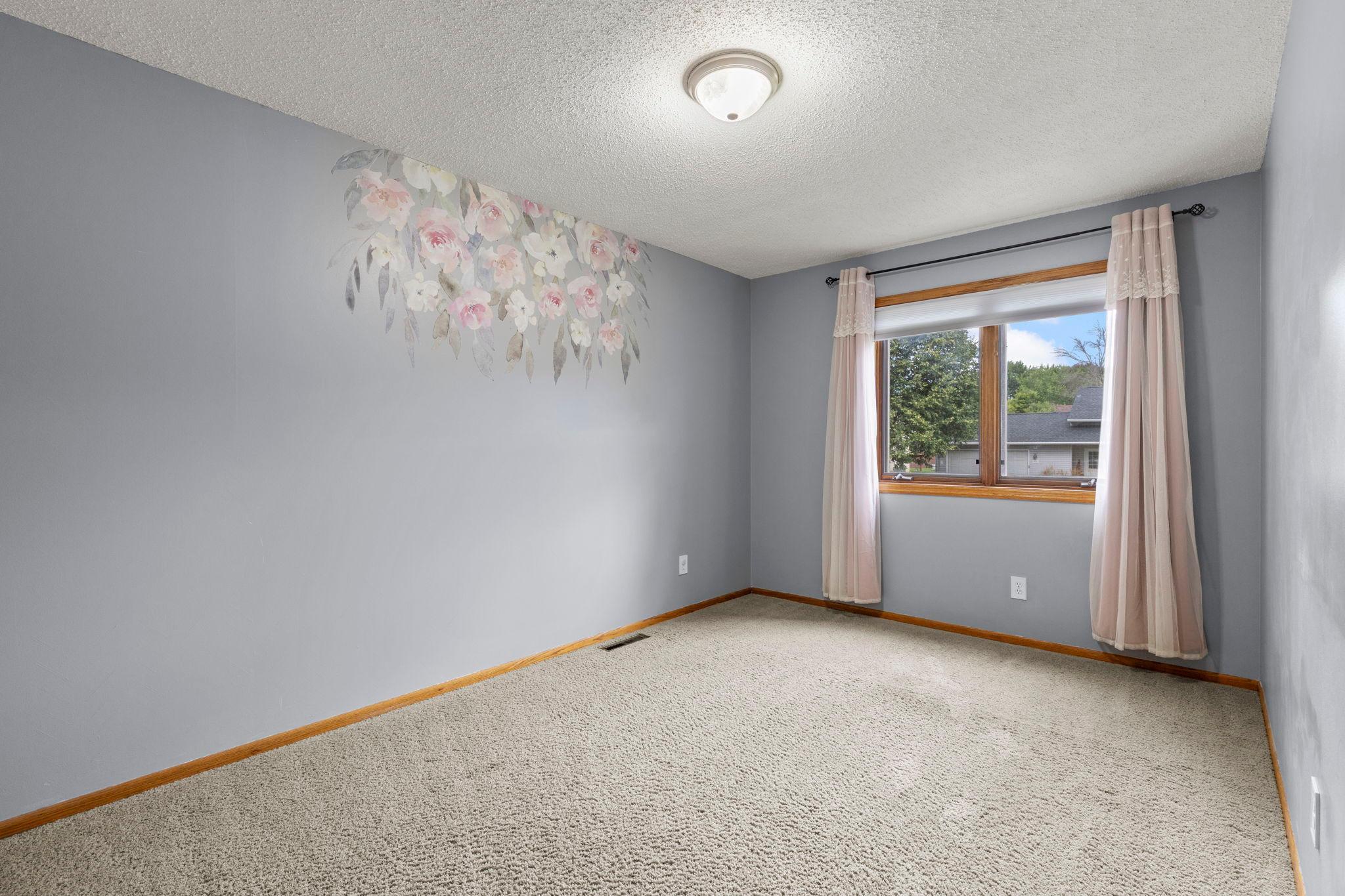 View of Residential at 14366 Europa Avenue, Apple Valley MN 55124, Apple Valley (26 of 69) - Mike Wilen | Minnesota Team Real Estate