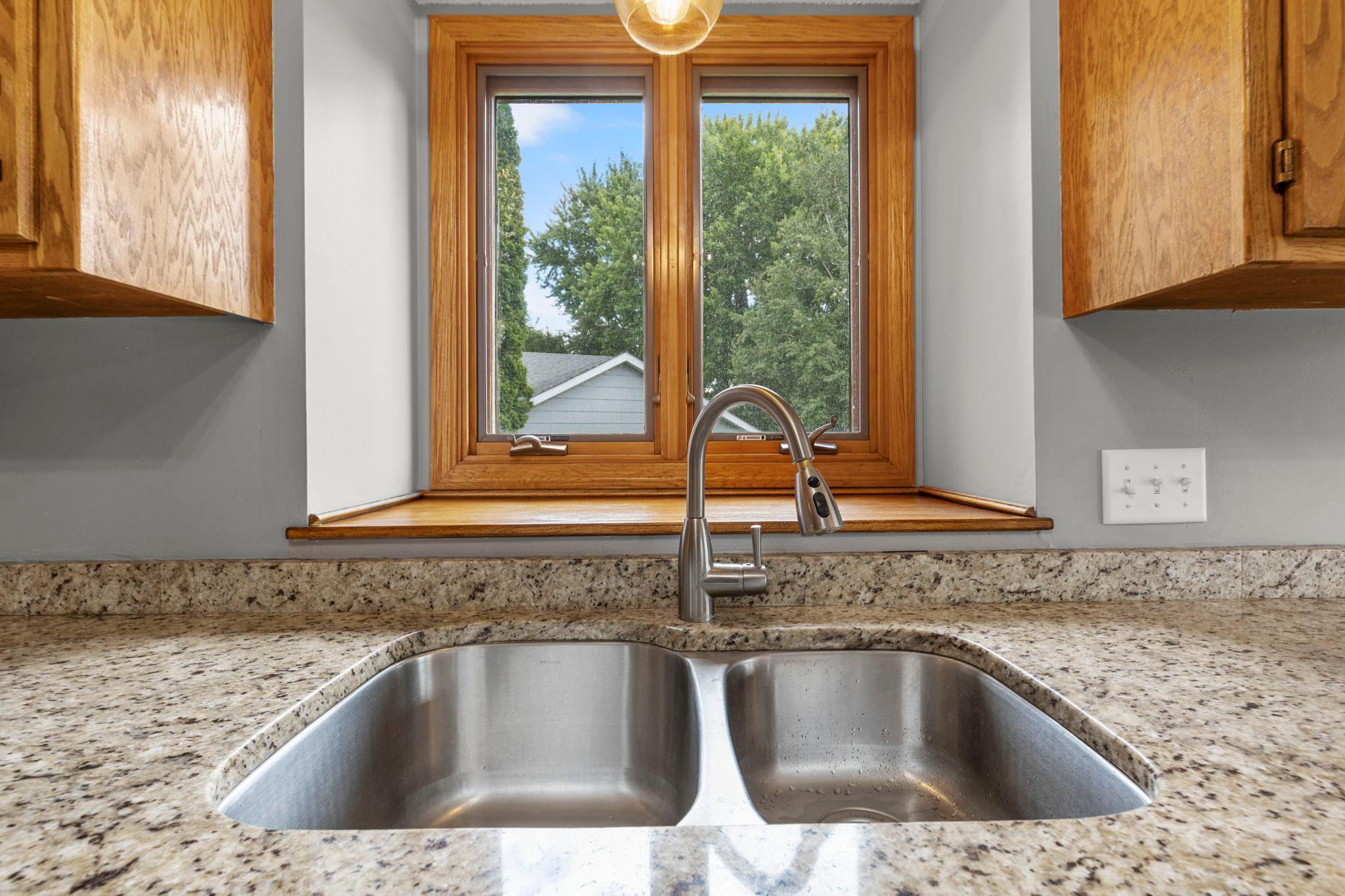 View of Residential at 14366 Europa Avenue, Apple Valley MN 55124, Apple Valley (10 of 69) - Mike Wilen | Minnesota Team Real Estate