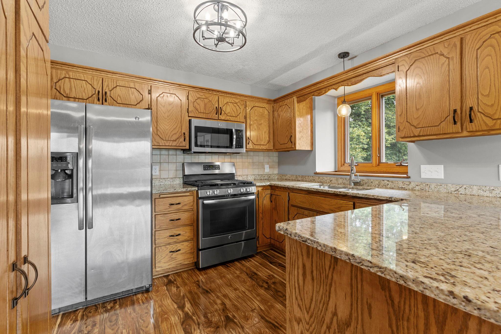 View of Residential at 14366 Europa Avenue, Apple Valley MN 55124, Apple Valley (8 of 69) - Mike Wilen | Minnesota Team Real Estate