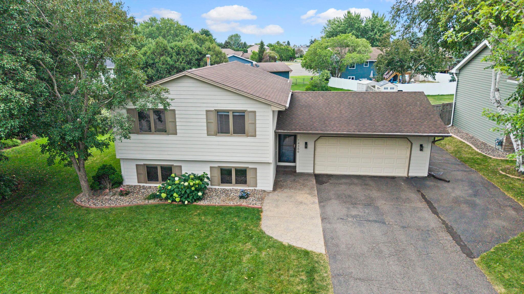 View of Residential at 14366 Europa Avenue, Apple Valley MN 55124, Apple Valley (65 of 69) - Mike Wilen | Minnesota Team Real Estate