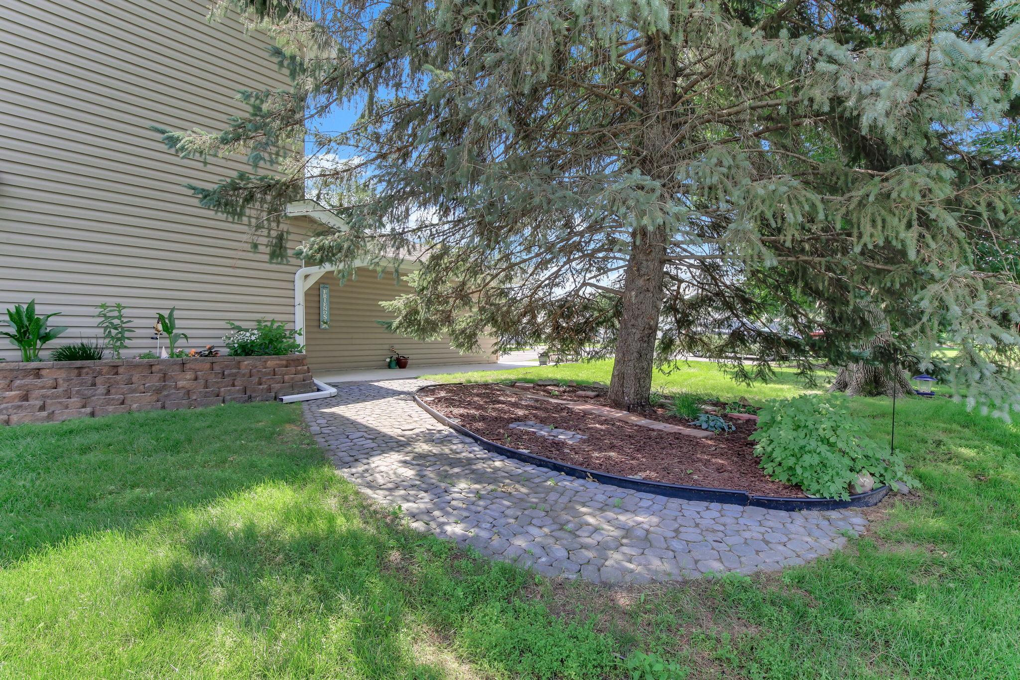 View of Residential at 355 95th Lane, Blaine MN 55434, Blaine (30 of 38) - Mike Wilen | Minnesota Team Real Estate