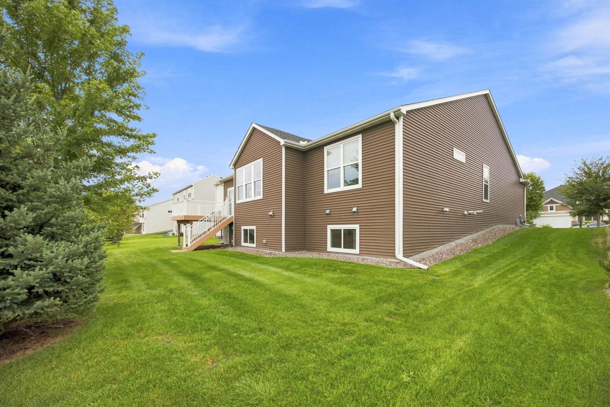 View of Residential at 8270 Arrowwood Lane, Maple Grove MN 55369, Maple Grove (32 of 36) - Mike Wilen | Minnesota Team Real Estate