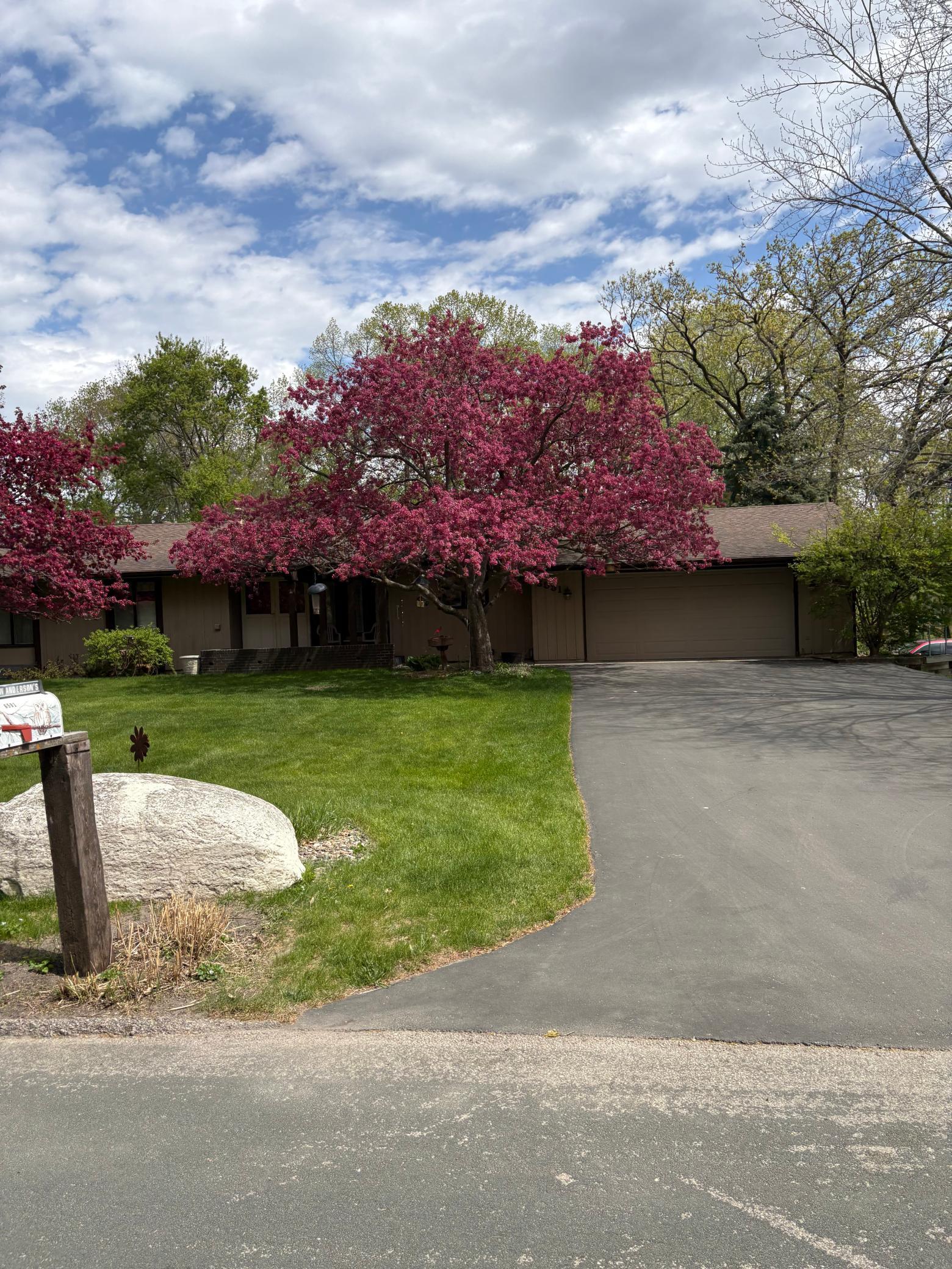 View of Residential at 6591 Manchester Lane, Eden Prairie MN 55346, Eden Prairie - Mike Wilen | Minnesota Team Real Estate