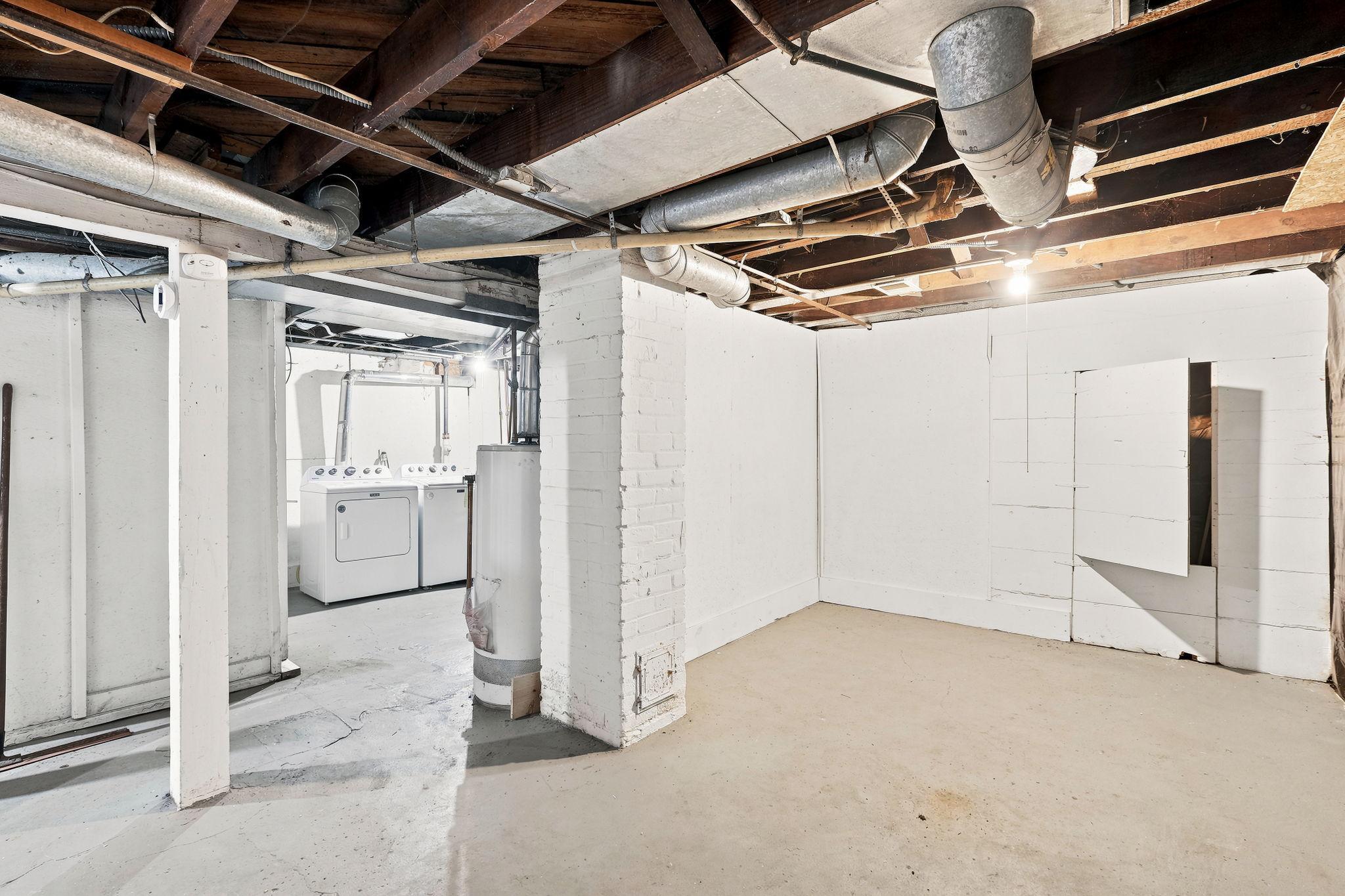 View of Residential at 3344 Snelling Avenue, Minneapolis MN 55406, Minneapolis (38 of 52) - Mike Wilen | Minnesota Team Real Estate