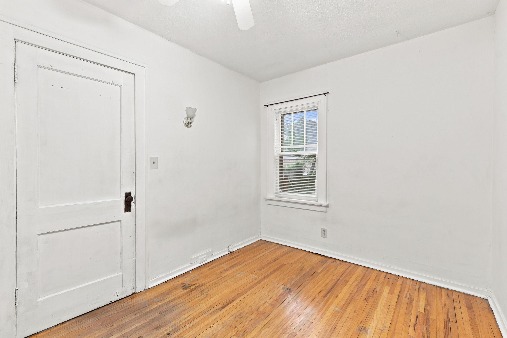 View of Residential at 3344 Snelling Avenue, Minneapolis MN 55406, Minneapolis (24 of 52) - Mike Wilen | Minnesota Team Real Estate