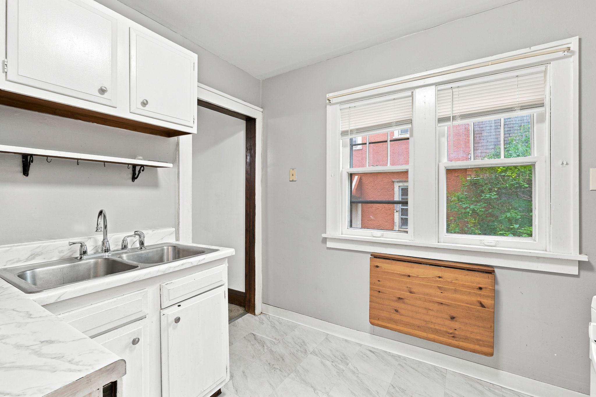 View of Residential at 3344 Snelling Avenue, Minneapolis MN 55406, Minneapolis (20 of 52) - Mike Wilen | Minnesota Team Real Estate