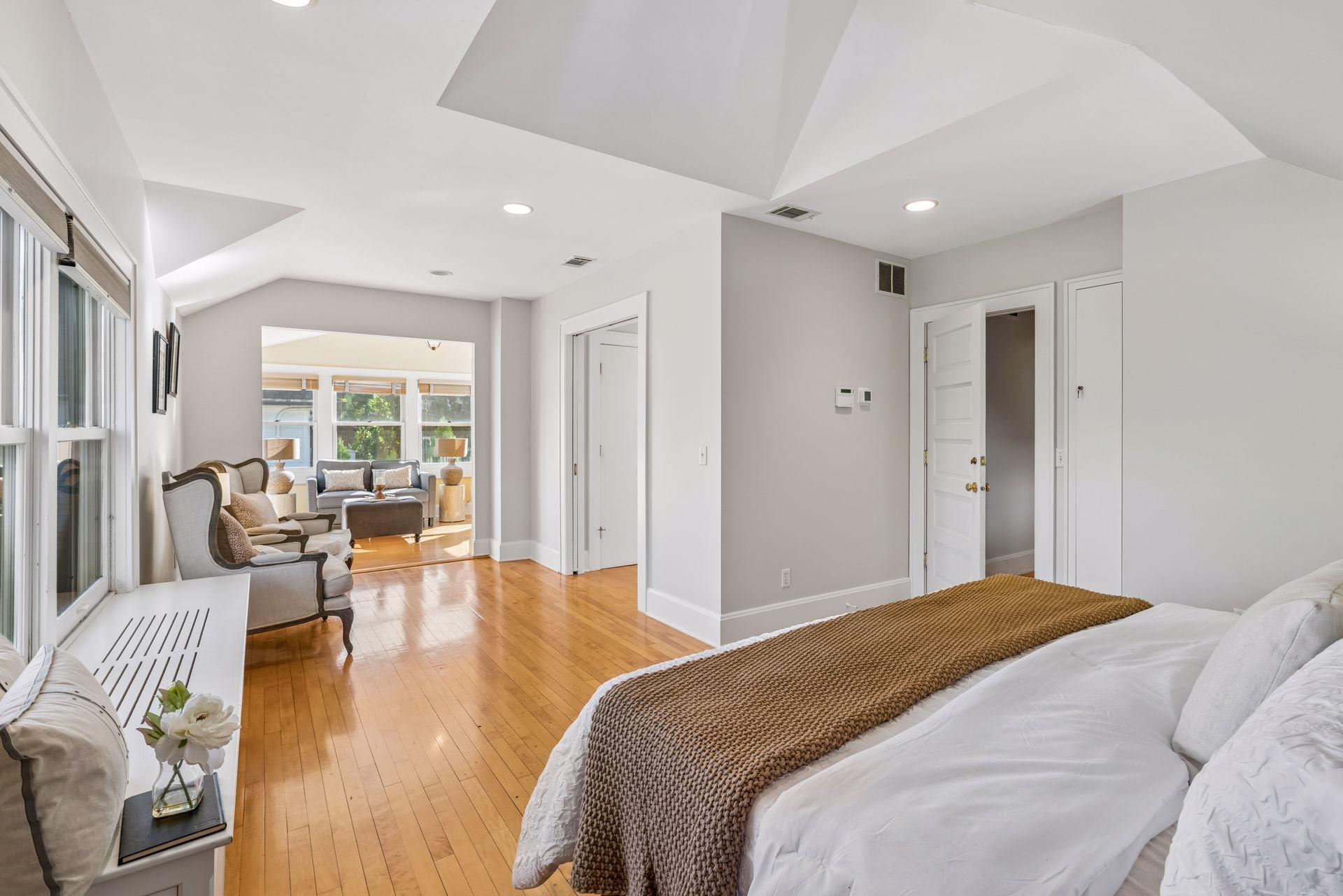 View of Residential at 4120 Queen Avenue, Minneapolis MN 55410, Minneapolis (32 of 55) - Mike Wilen | Minnesota Team Real Estate
