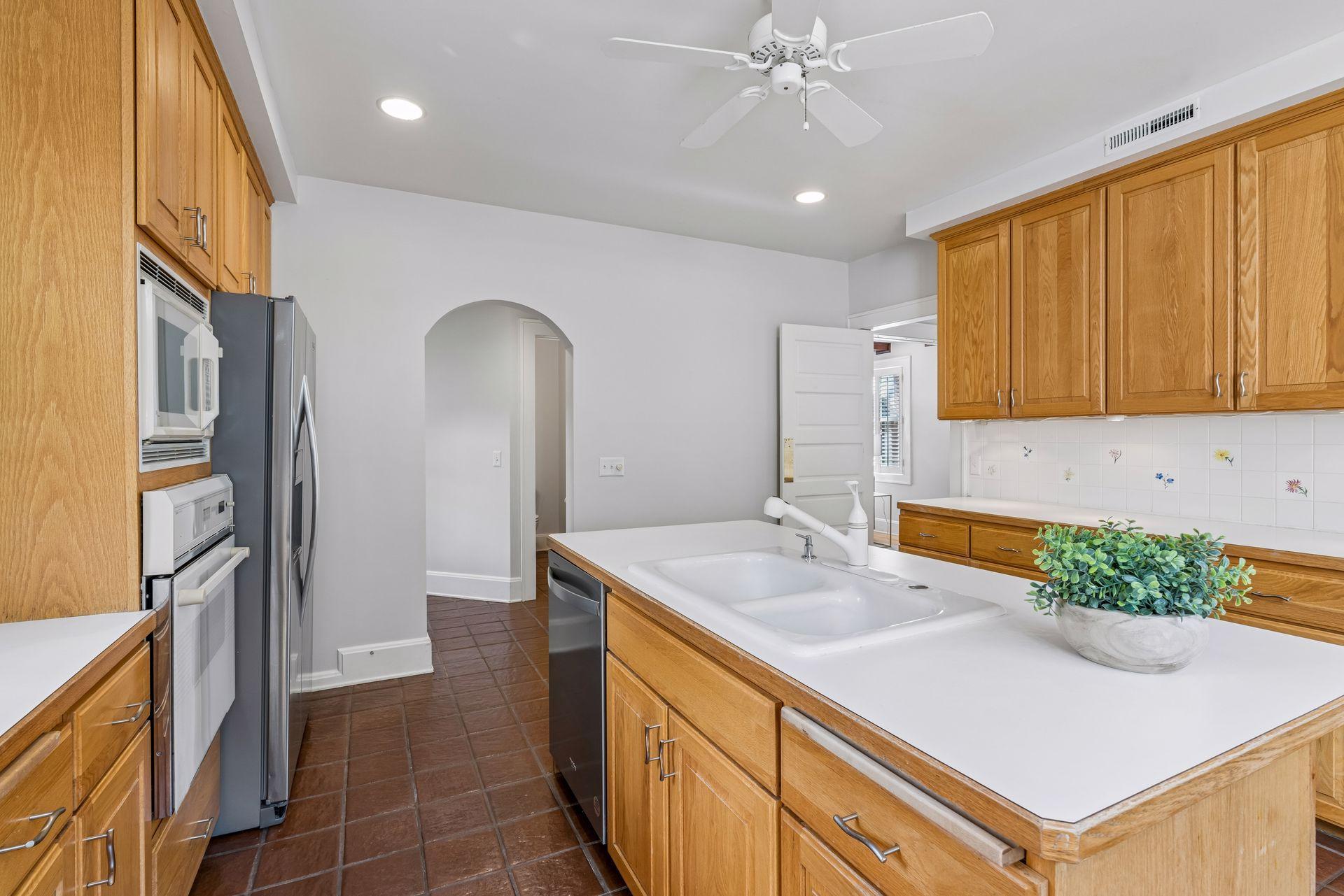 View of Residential at 4120 Queen Avenue, Minneapolis MN 55410, Minneapolis (26 of 55) - Mike Wilen | Minnesota Team Real Estate