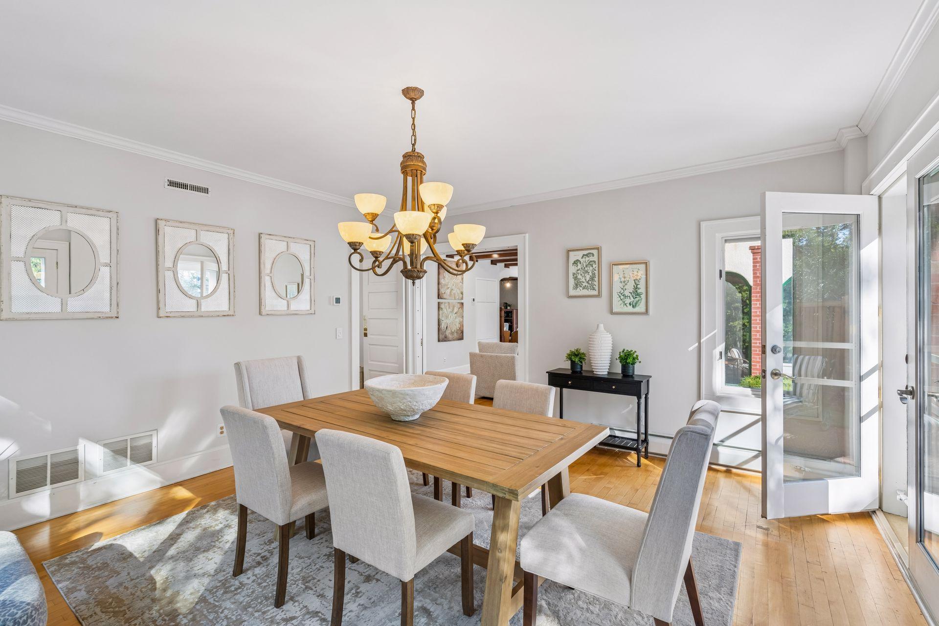 View of Residential at 4120 Queen Avenue, Minneapolis MN 55410, Minneapolis (21 of 55) - Mike Wilen | Minnesota Team Real Estate