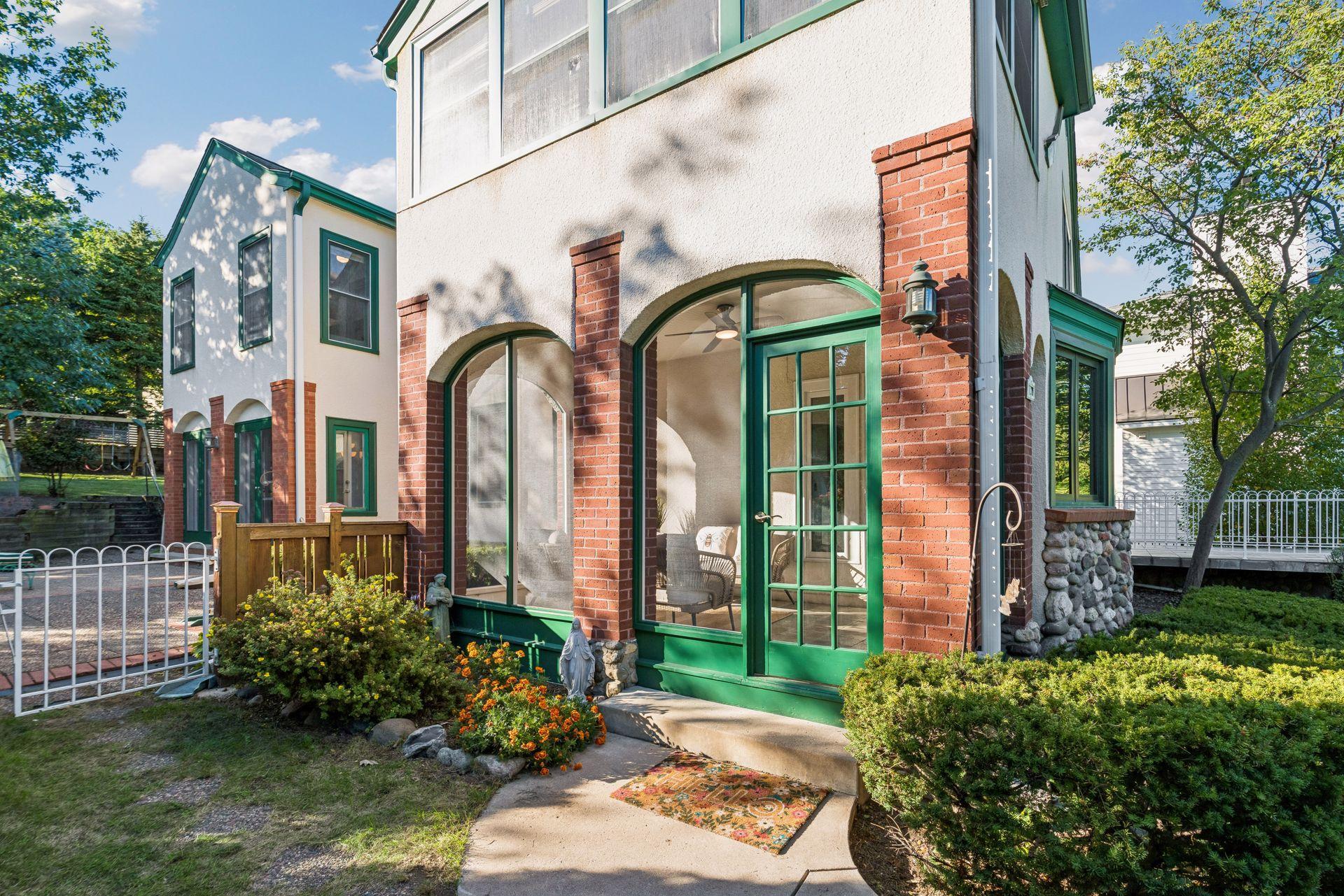 View of Residential at 4120 Queen Avenue, Minneapolis MN 55410, Minneapolis (7 of 55) - Mike Wilen | Minnesota Team Real Estate