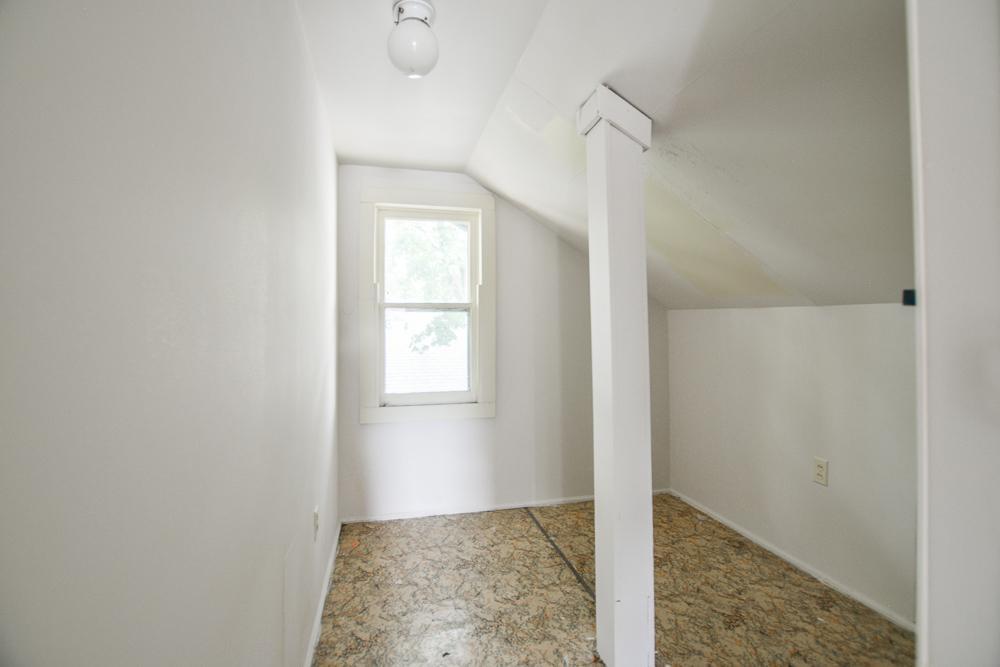 View of Residential at 2422 Jefferson Street, Minneapolis MN 55418, Minneapolis (21 of 31) - Mike Wilen | Minnesota Team Real Estate