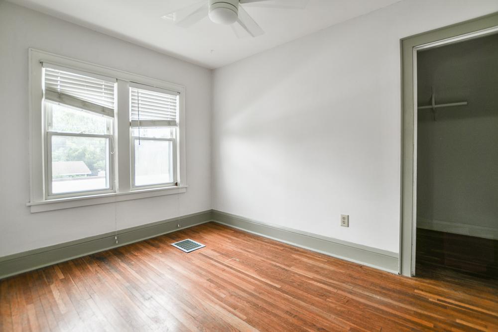 View of Residential at 2422 Jefferson Street, Minneapolis MN 55418, Minneapolis (19 of 31) - Mike Wilen | Minnesota Team Real Estate