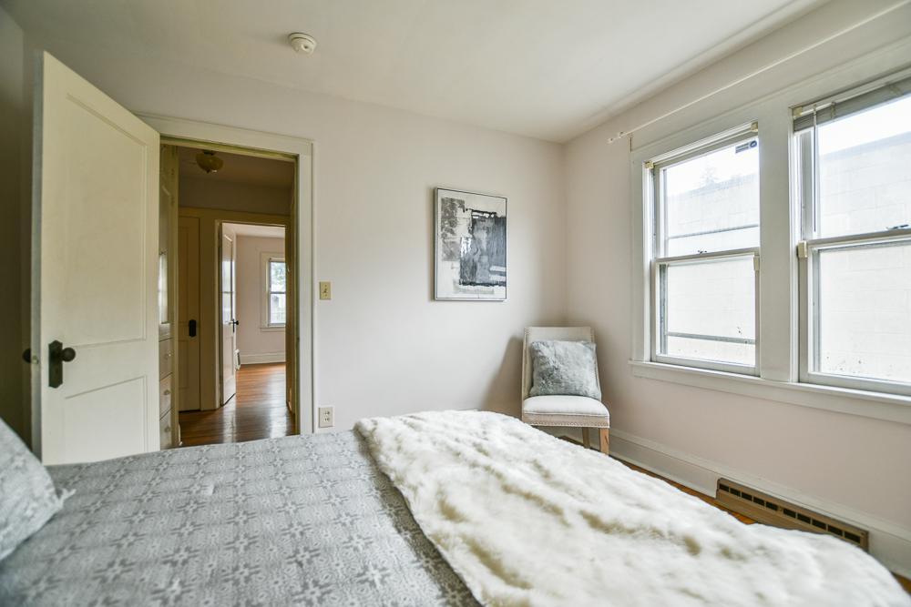 View of Residential at 2422 Jefferson Street, Minneapolis MN 55418, Minneapolis (17 of 31) - Mike Wilen | Minnesota Team Real Estate