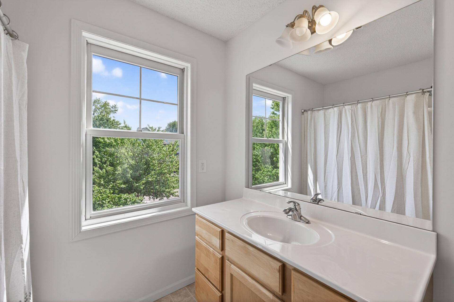 View of Residential at 11374 Balsam Way, Woodbury MN 55129, Woodbury (23 of 36) - Mike Wilen | Minnesota Team Real Estate